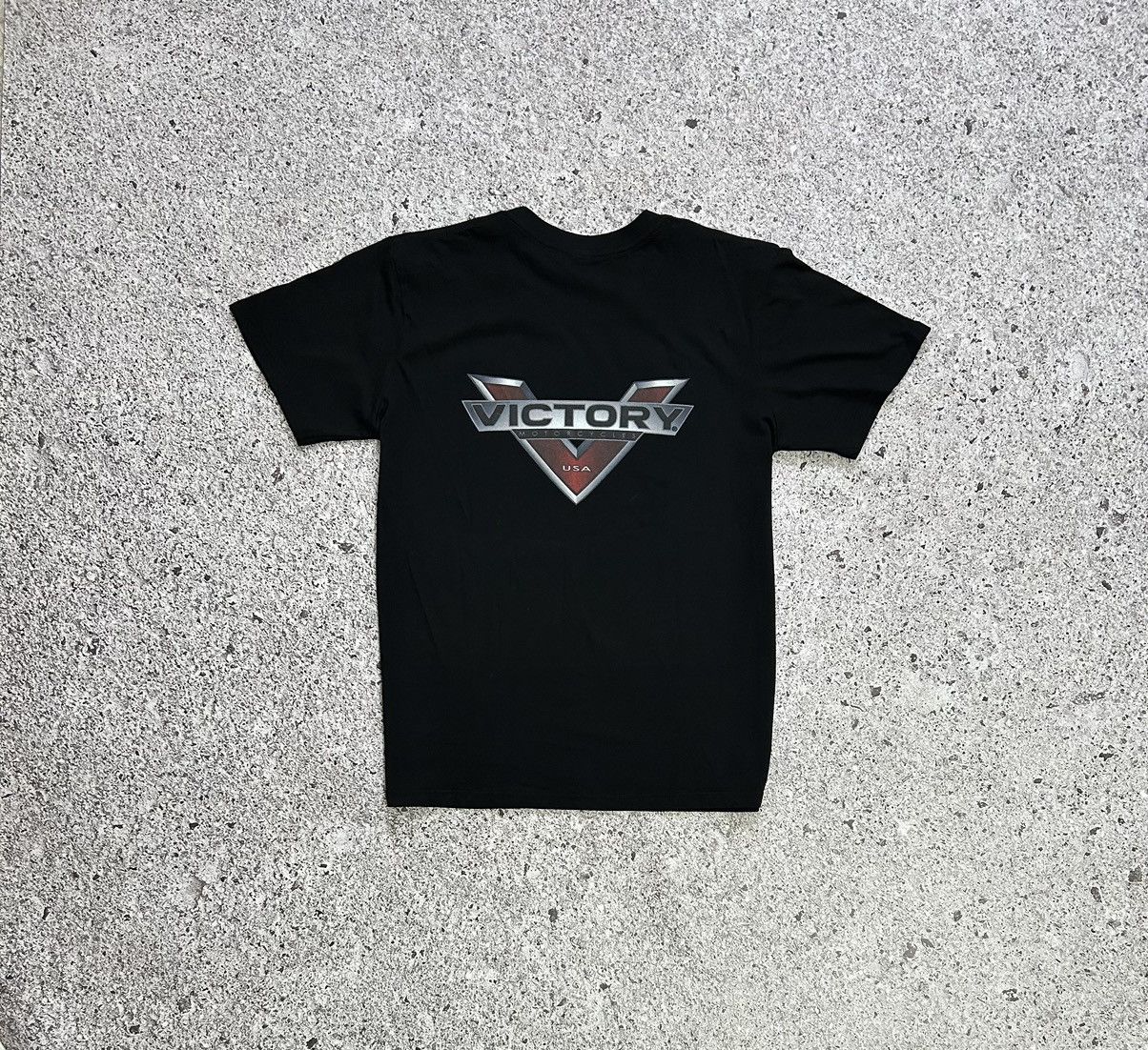 Band Tees × Vintage Vintage Victory Motorcycle USA Retro Bike T-Shirt Size US XL / EU 56 / 4 - 4 Thumbnail