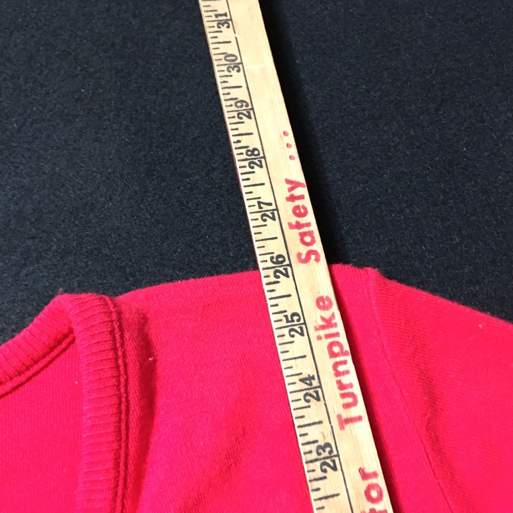 Vintage VINTAGE gottschalks Red Men’s V Neck Sweater L Long Sleeve Pullover Casual 1990s Fresno State Mens Size US L / EU 52-54 / 3 - 7 Thumbnail