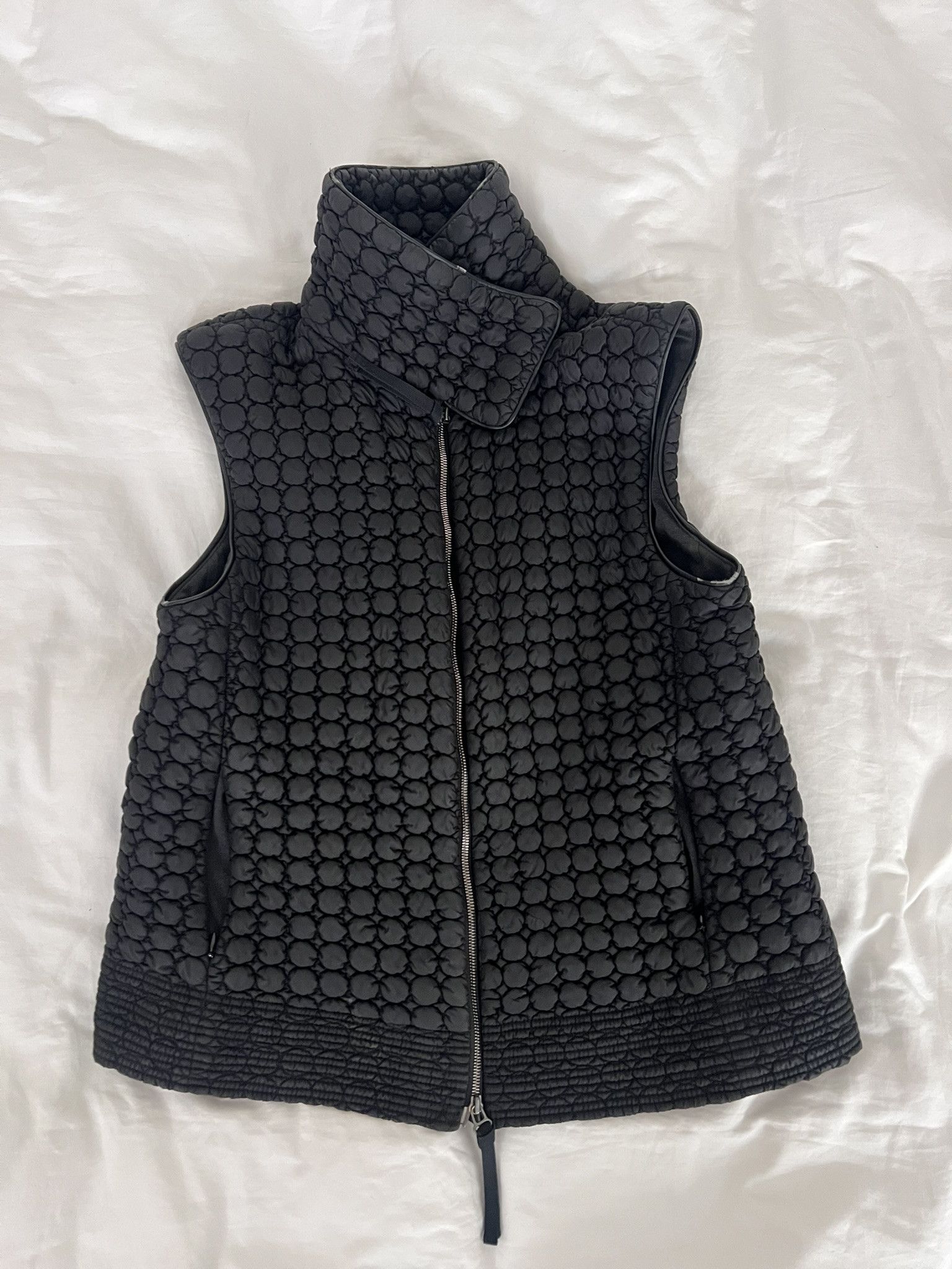 Marni Marni Zip Puff Vest Size XL / US 12-14 / IT 48-50 - 1 Thumbnail