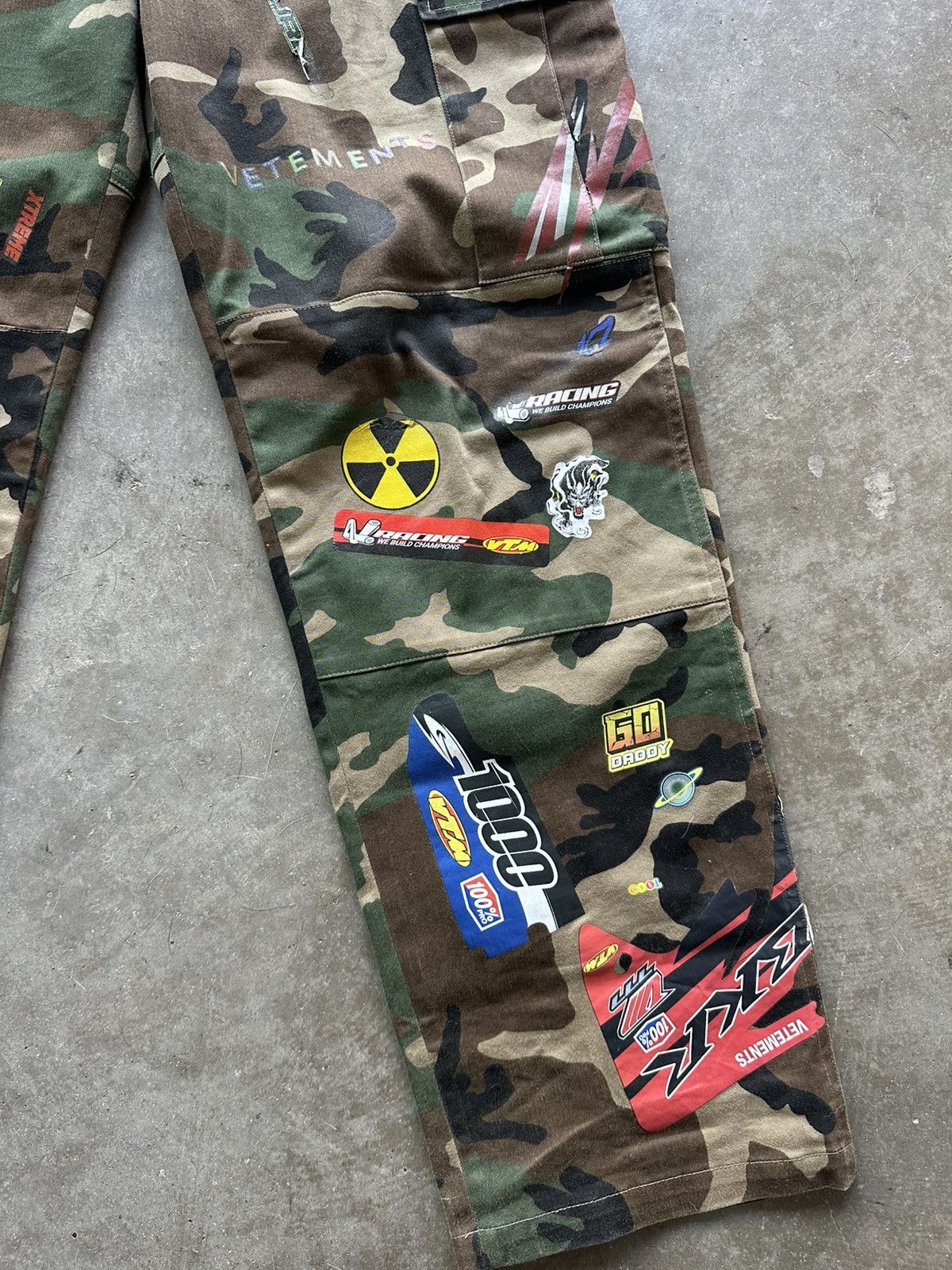 Vetements 2019 Vetements Camo Sticker Pants Size US 32 / EU 48 - 7 Thumbnail