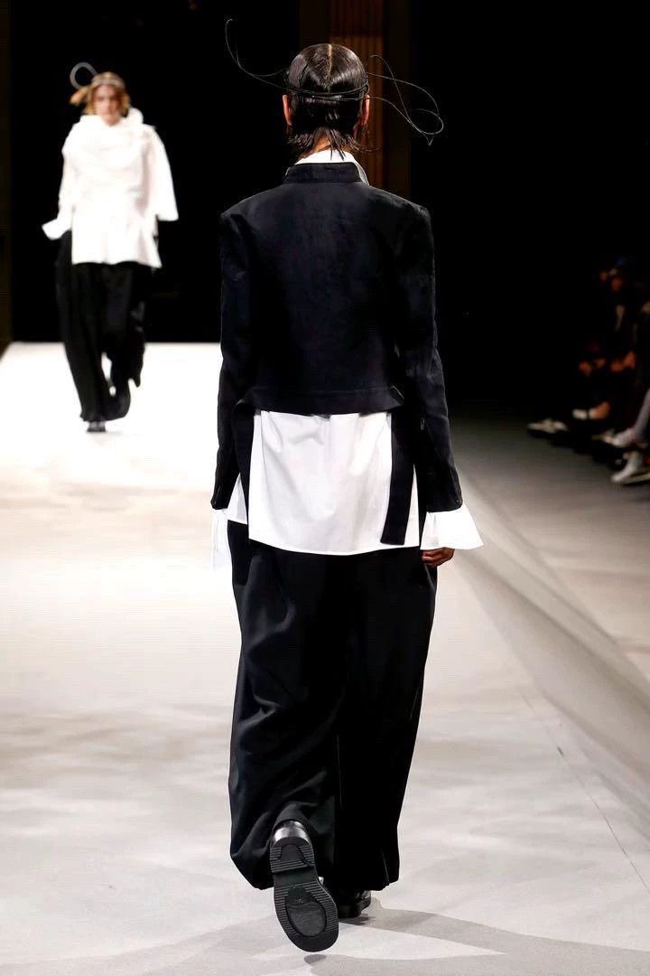 Yohji Yamamoto Yohji Yamamoto Yohji Yamamoto Black Short Denim Jacket Size US S / EU 44-46 / 1 - 1 Thumbnail