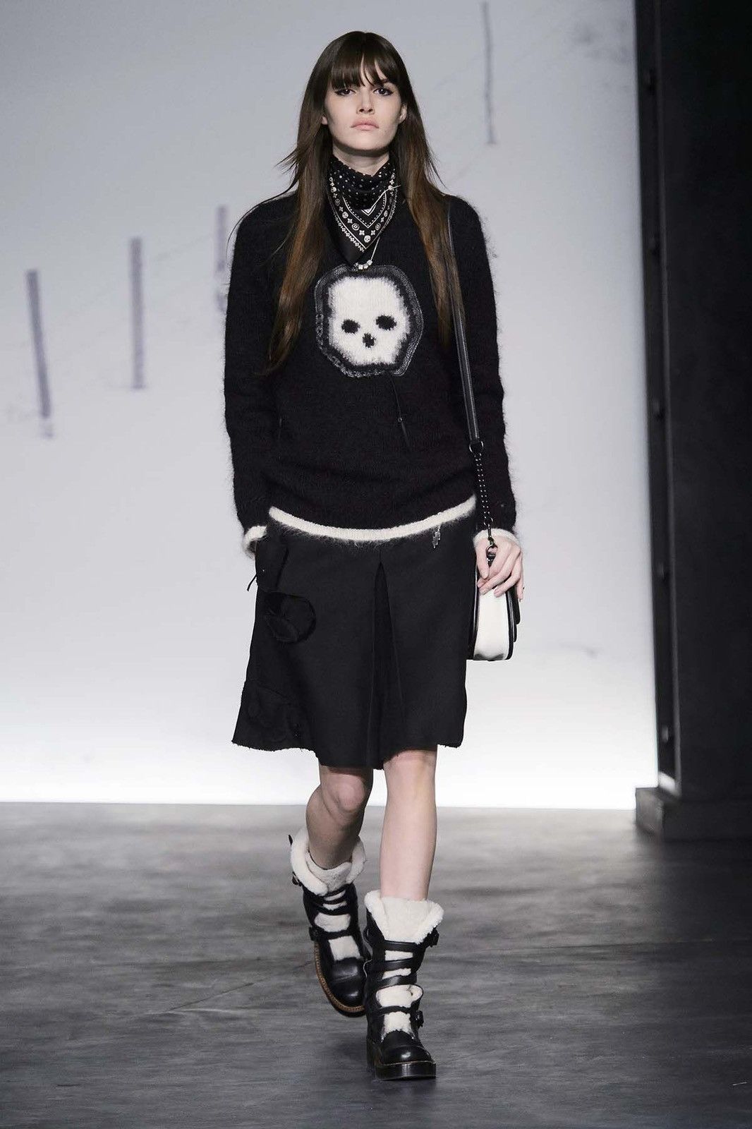 Coach Coach Skull Mohair Luxury Sweater 2015 AW Limited Edition Size S / US 4 / IT 40 - 2 Thumbnail