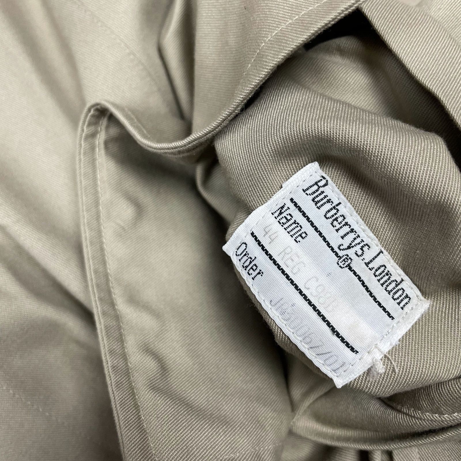 Burberry Burberry Mens Beige Lined Pockets Buttoned Cuffs Trench Coat Size US M / EU 48-50 / 2 - 11 Thumbnail