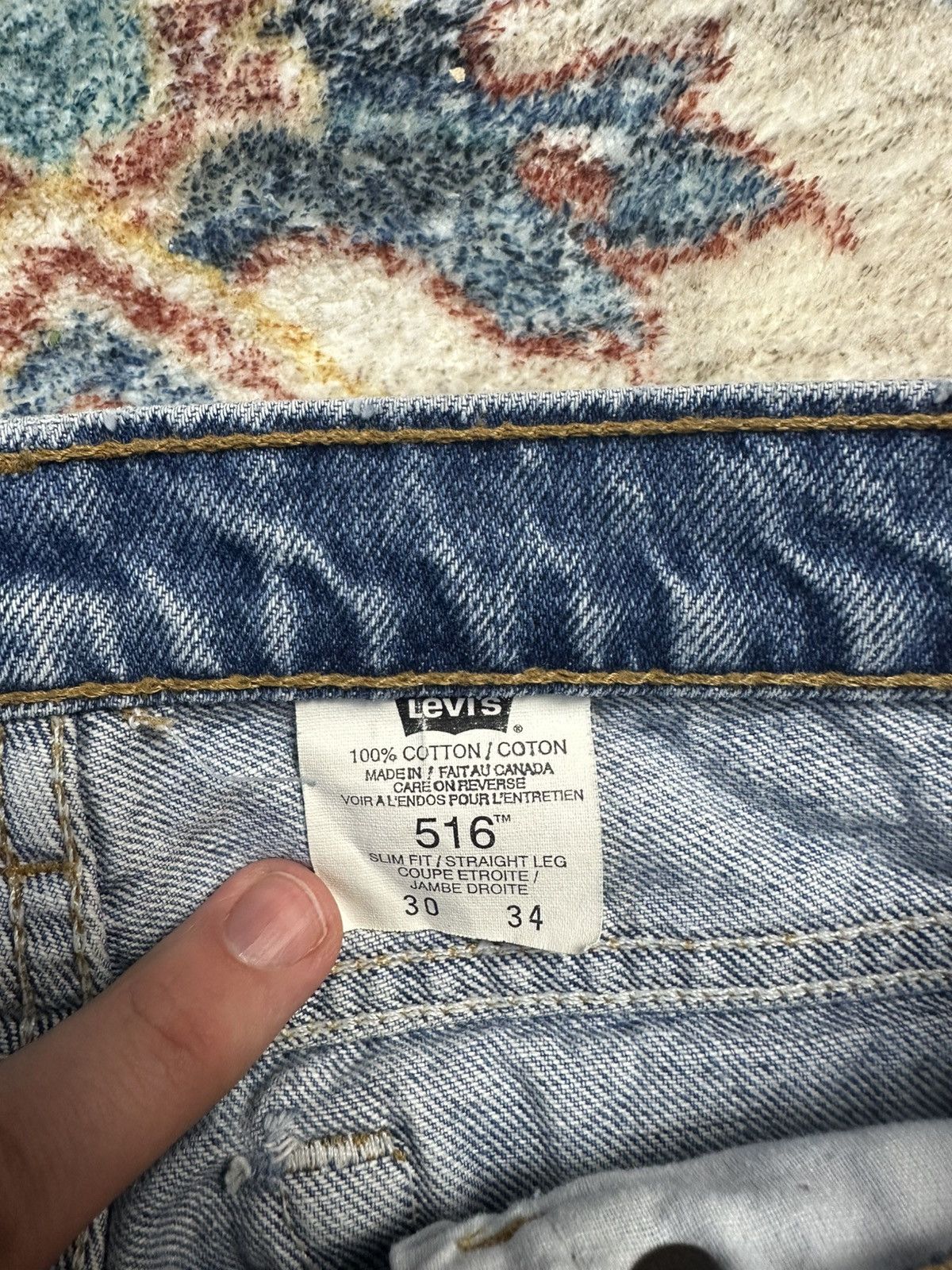Vintage Vintage Levi’s Blue Light Wash Jeans Size 30 Size US 30 / EU 46 - 4 Thumbnail