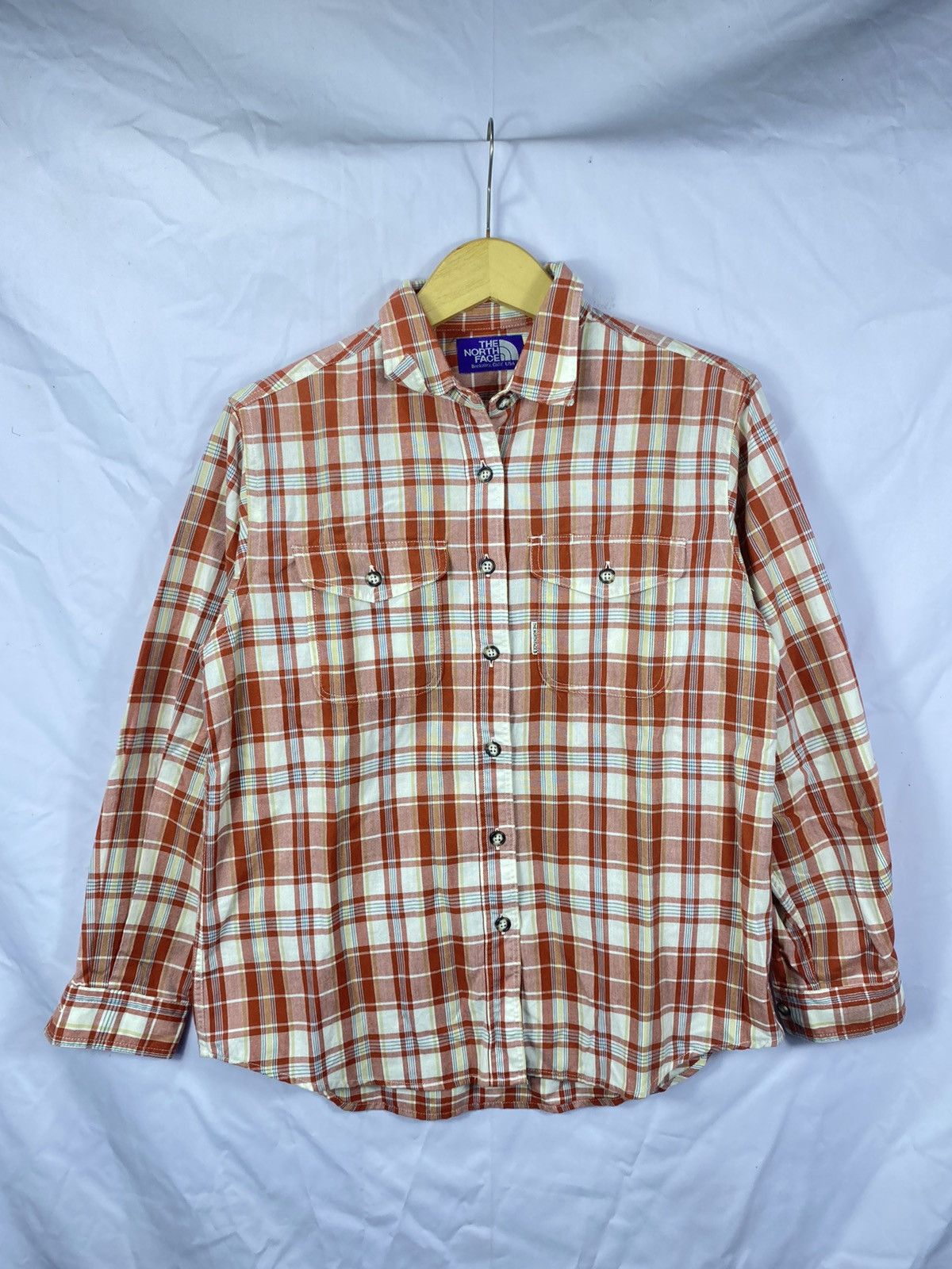 THE NORTH FACE PURPEL BUTTON UP SHIRTS