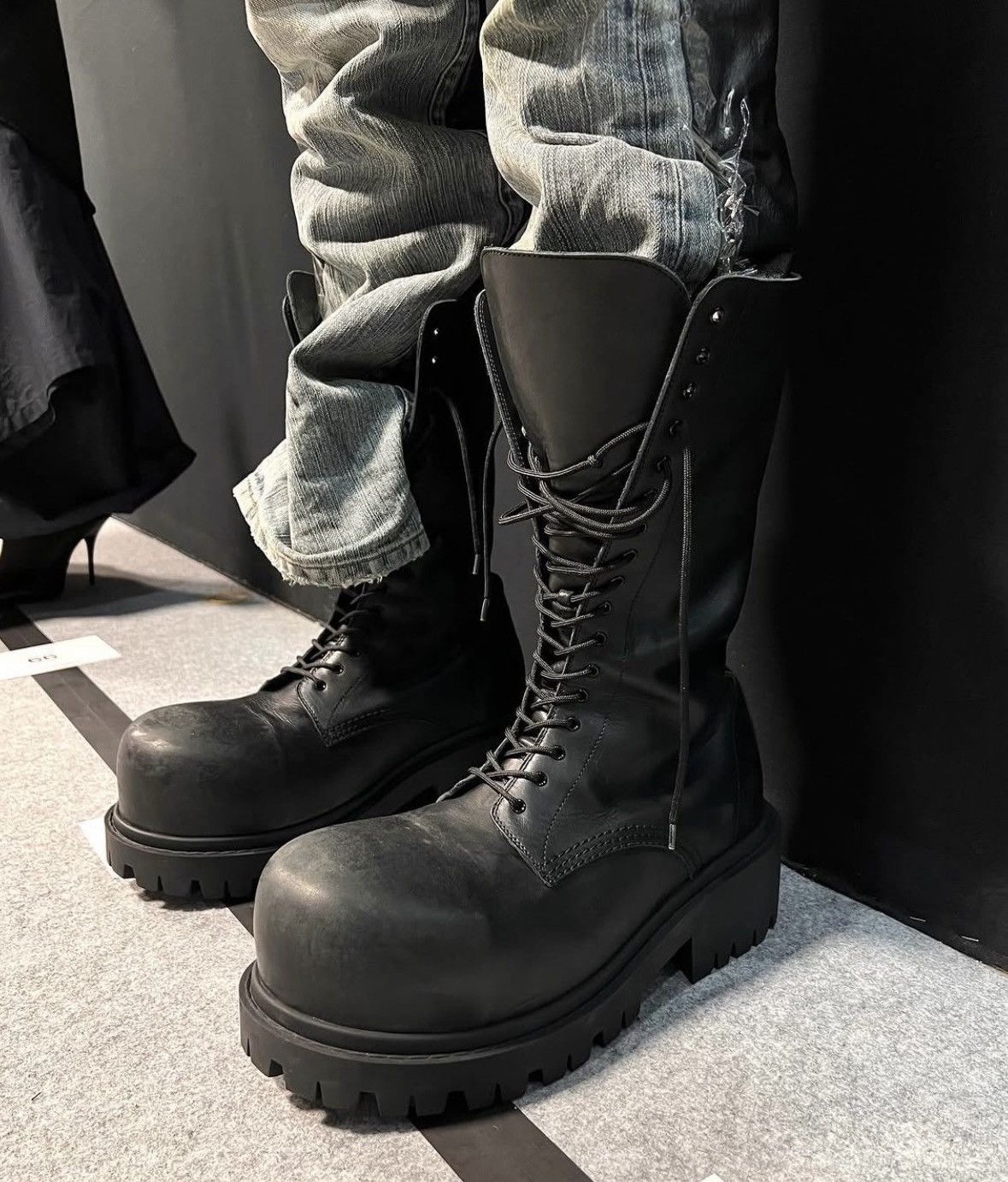 Balenciaga Balenciaga Runway Stomper 43 NEW Size US 10 / EU 43 - 2 Thumbnail