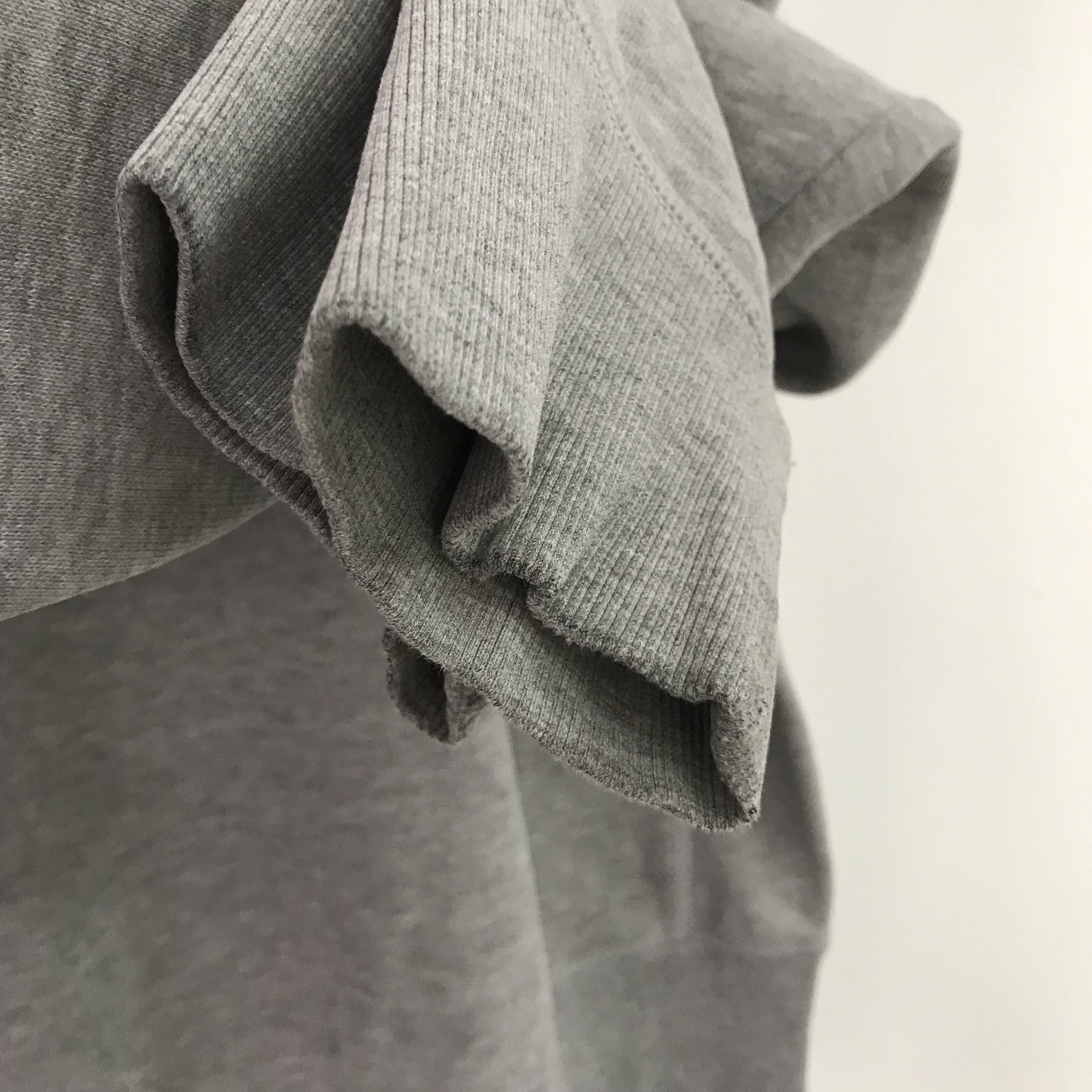 Vintage Vintage University of Dubuque Gray Sweatshirt - 457 Size US XL / EU 56 / 4 - 6 Thumbnail