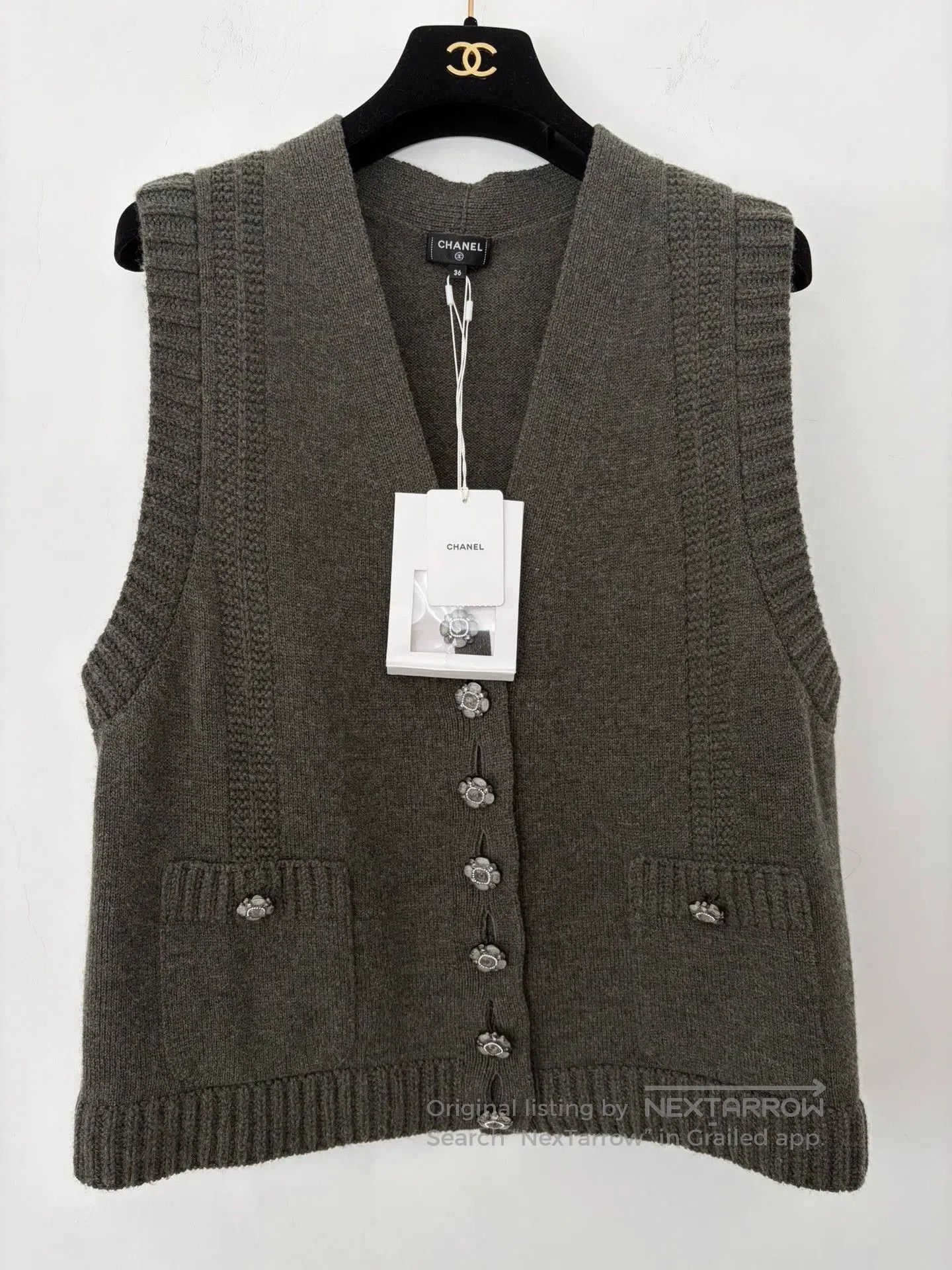 Chanel Chanel Gray Green Floral Crystal Button Vest. Size US XS / EU 42 / 0 - 1 Thumbnail