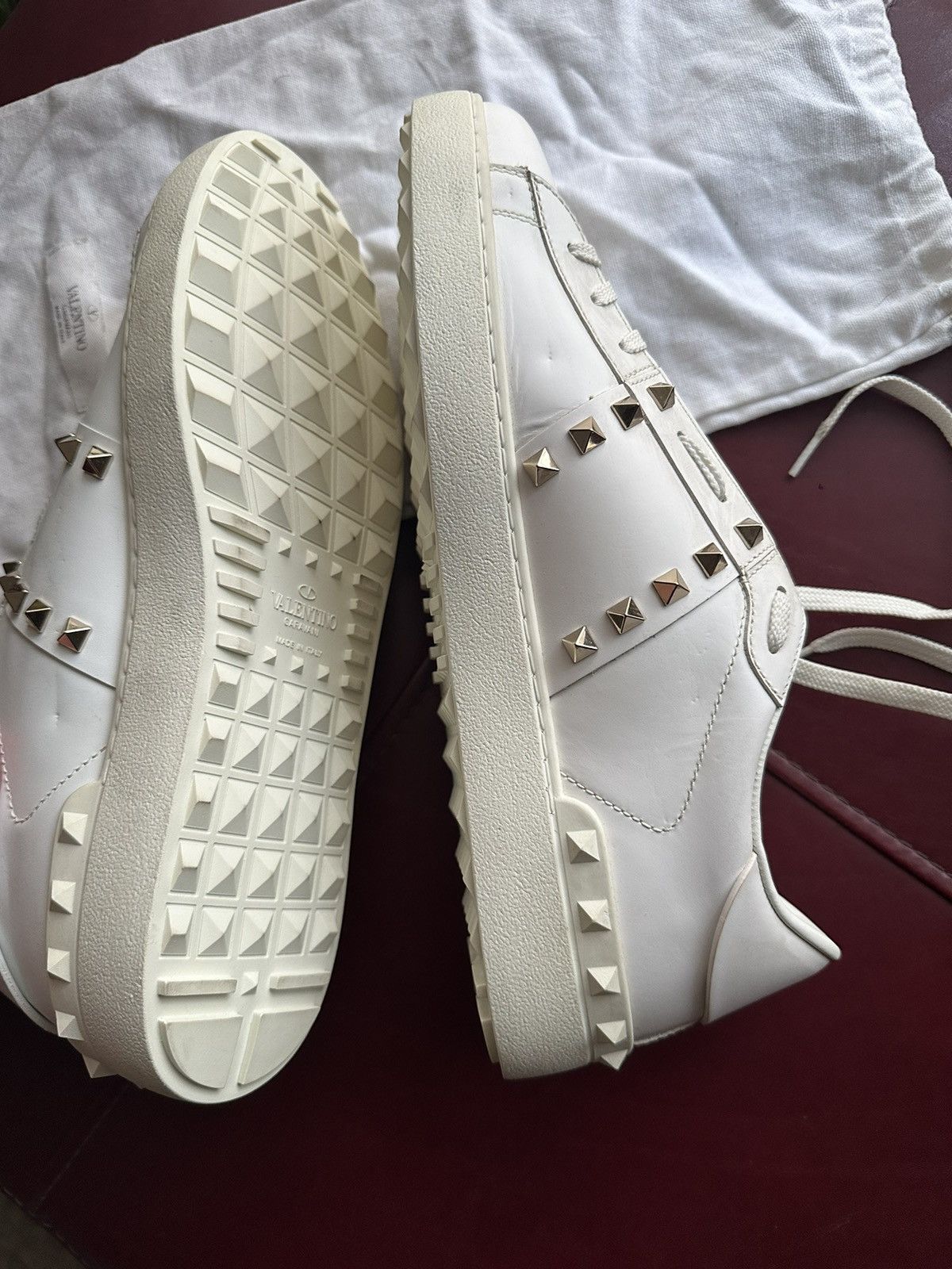Valentino Valentino Rockstud leather sneakers Size US 11 / EU 44 - 5 Thumbnail