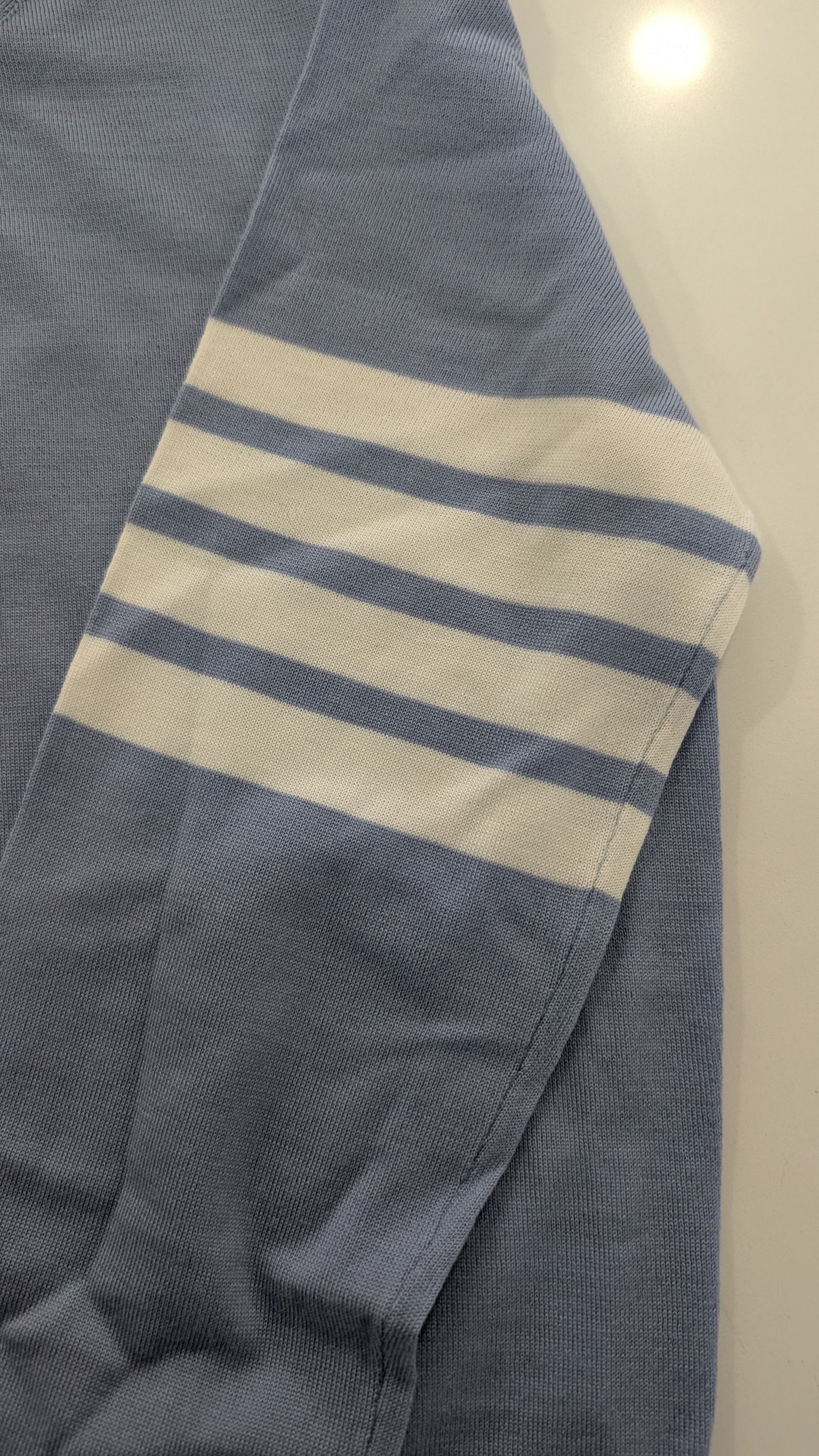 Thom Browne Thom Browne Women's Relaxed Fit 4-Bar Merino Wool Sweater Size XS / US 0-2 / IT 36-38 - 7 Thumbnail