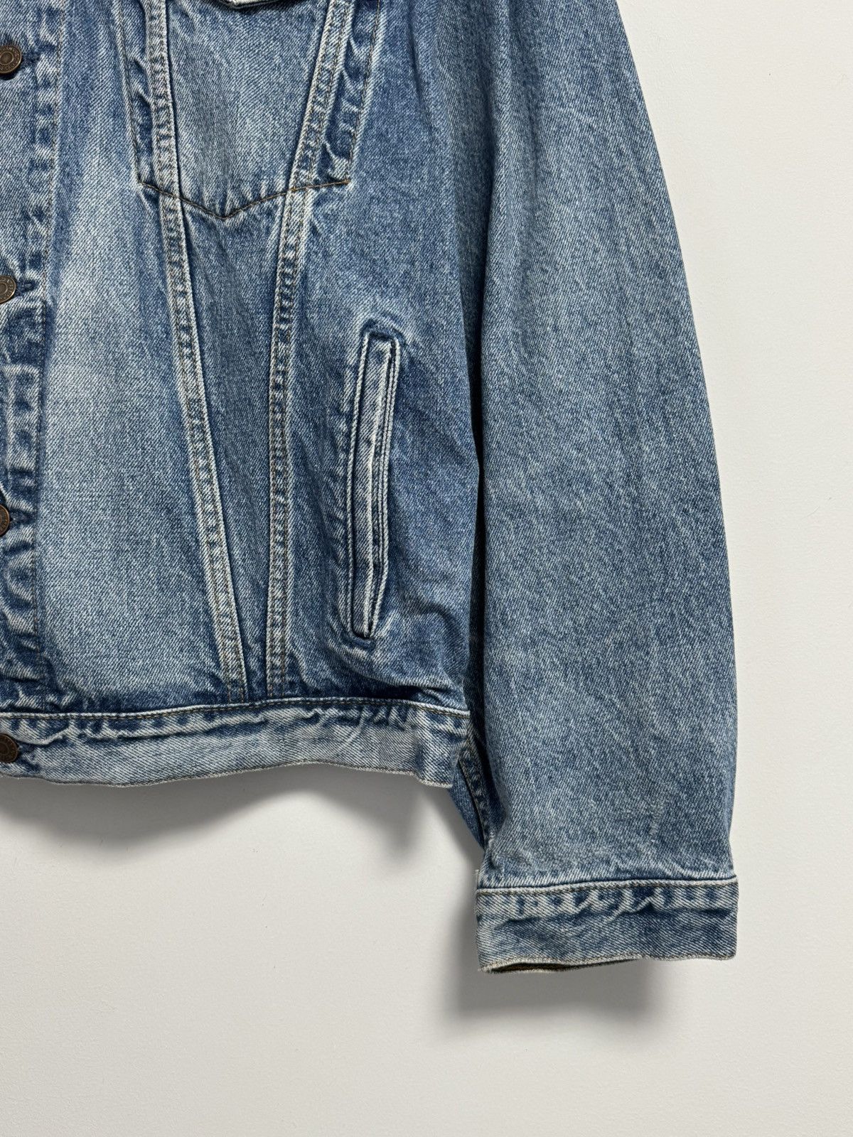 Levi's Vintage Clothing Levi’s Vintage Jacket Jeans Y2K style Hype Denim Size US M / EU 48-50 / 2 - 4 Thumbnail