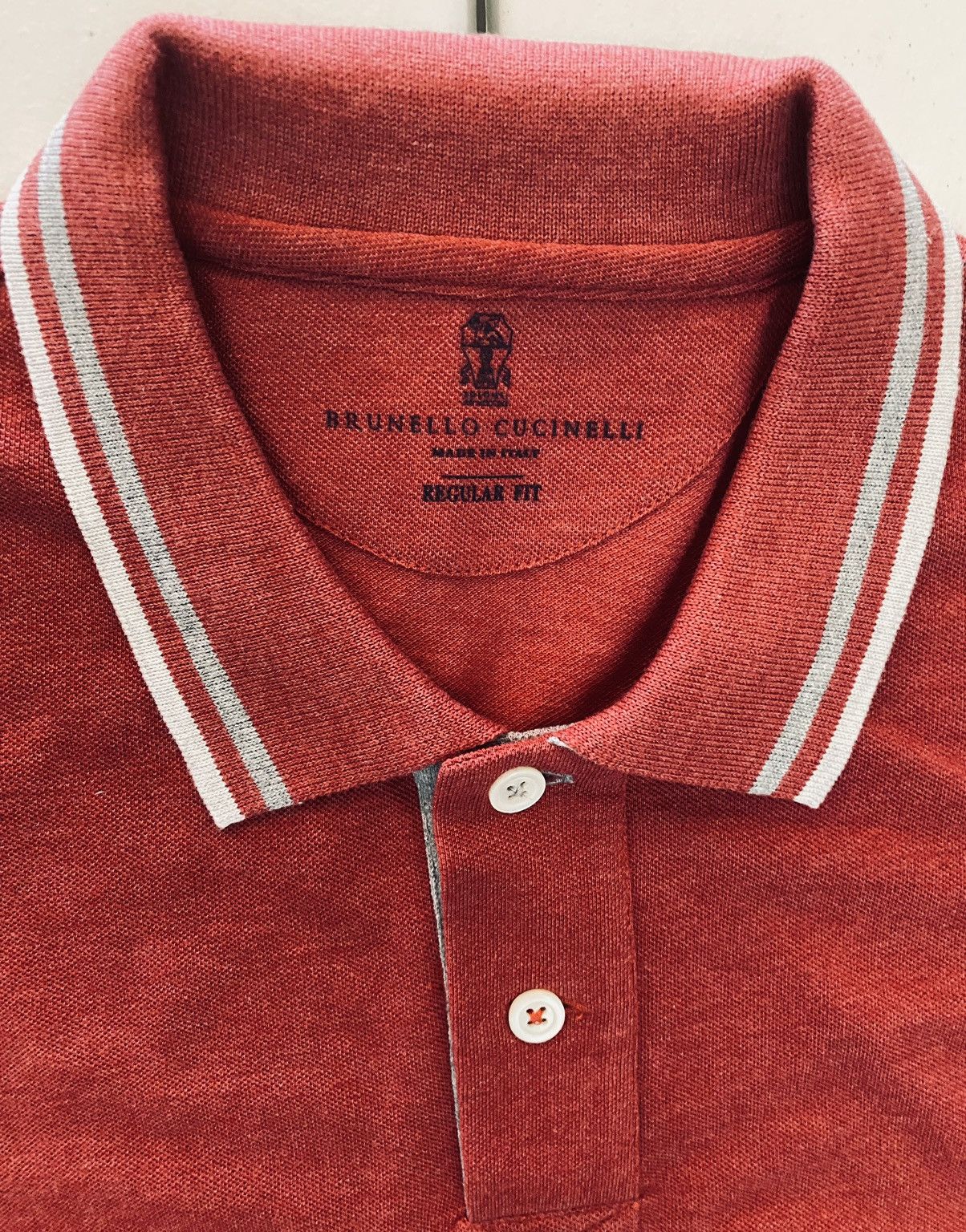 Brunello Cucinelli Brunello Cucinelli berry/grey trim reg fit 2btn polo nwot Size US L / EU 52-54 / 3 - 3 Thumbnail
