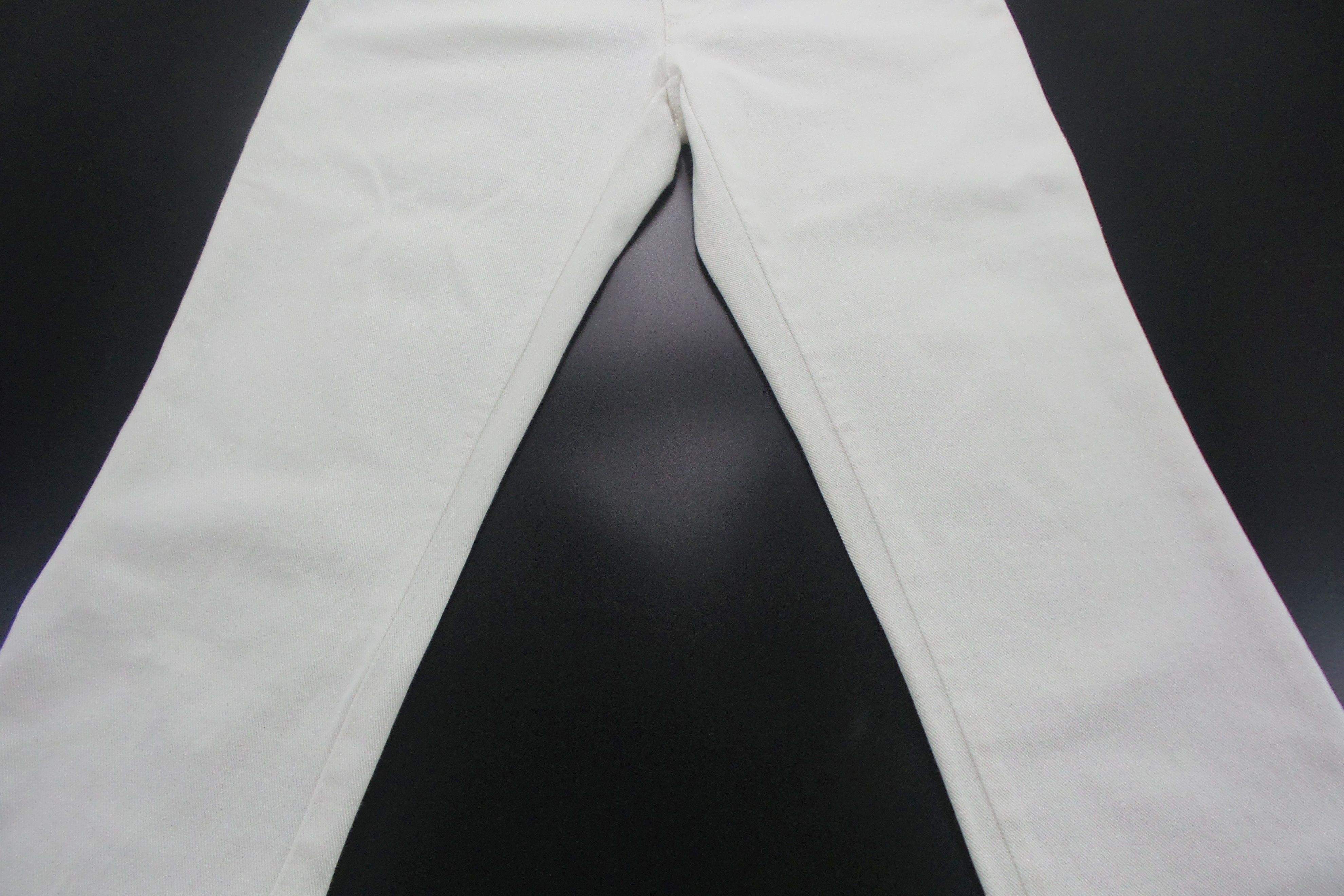 Gucci FOR HER Gucci Italy Plain White Jeans W15xL39 Size 30" / US 8 / IT 44 - 10 Thumbnail