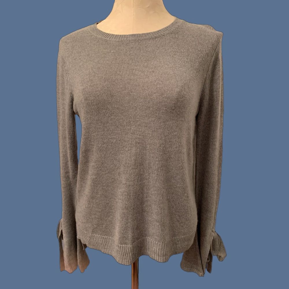 Mossimo VINTAGE Mossimo Small Women's Pullover Shirt 60% nylon 35% viscose 5% cashmere Tie Sleeve Gray Sweater Size S / US 4 / IT 40 - 1 Thumbnail
