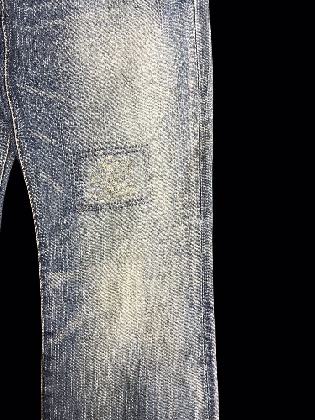 Edwin × Versace 💥FLARE💥 EDWIN DISTRESSED DENIM F48 Size US 31 - 7 Thumbnail