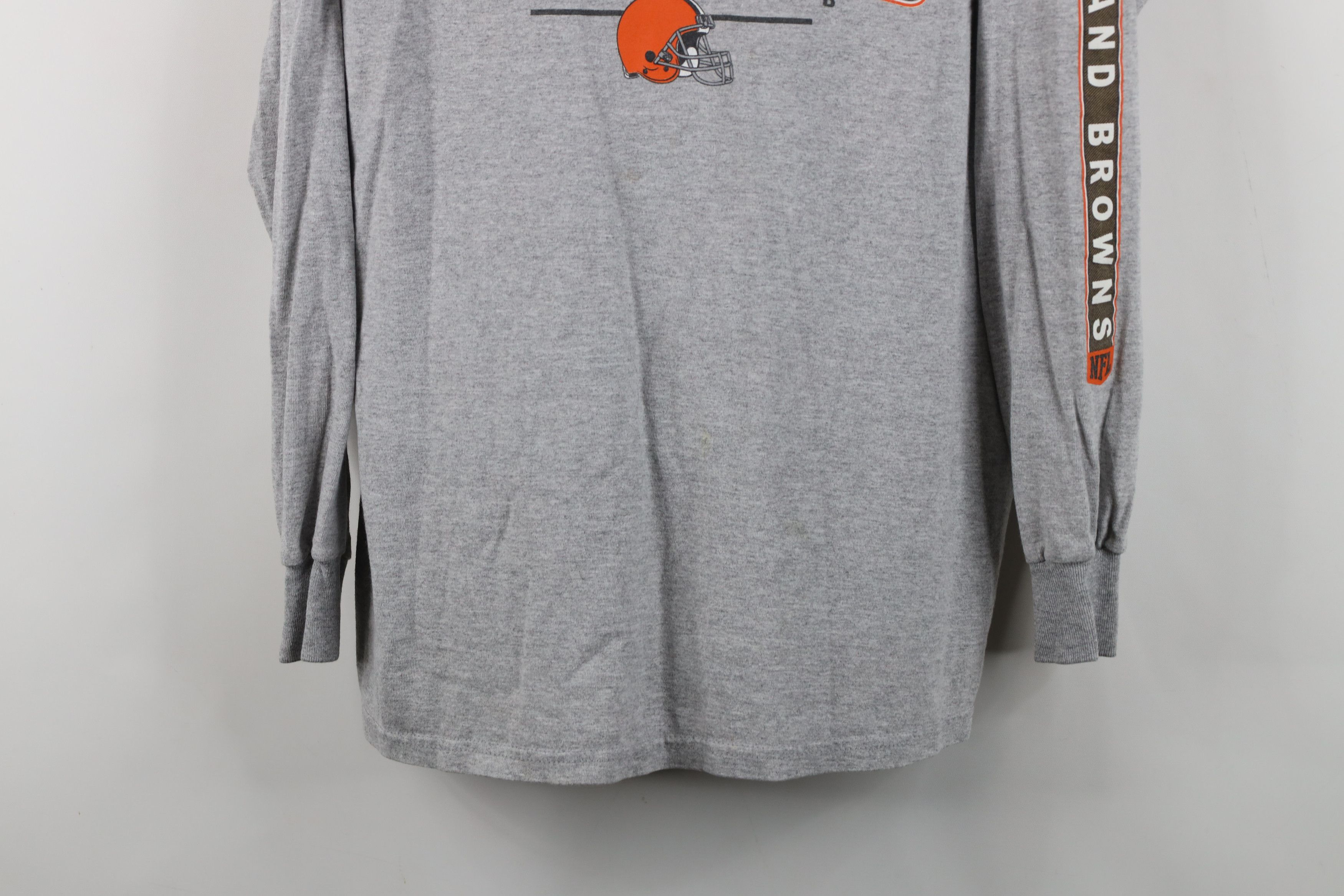 Vintage Vintage Y2K Cleveland Browns Football Long Sleeve T-Shirt Size US M / EU 48-50 / 2 - 3 Thumbnail
