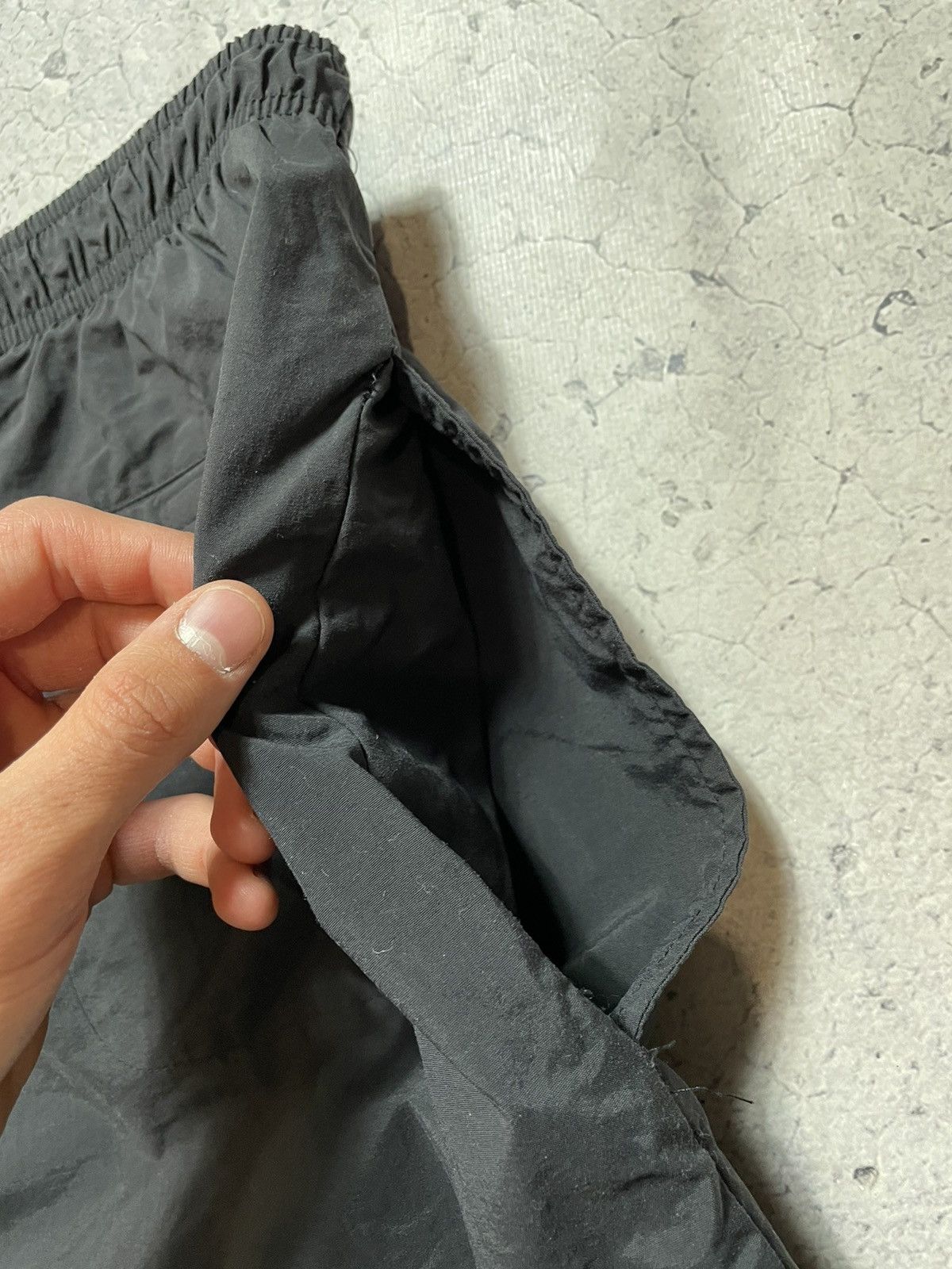 Nike × Vintage Vintage 90s Nylon Nike Big Swoosh Logo Drill Y2K Shorts Size US 34 / EU 50 - 5 Thumbnail