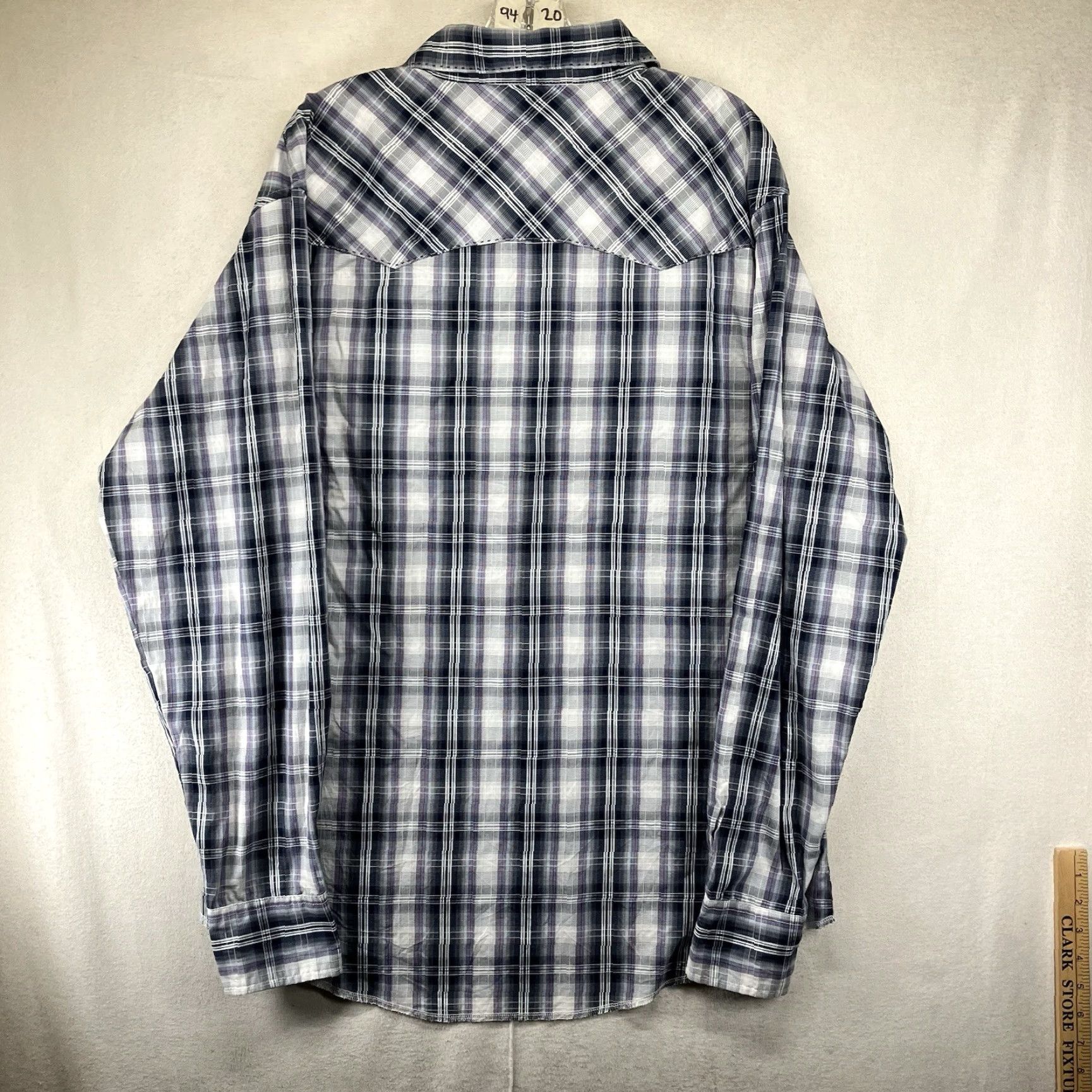 Wrangler VINTAGE Wrangler Western Shirt XL Light Purple Plaid Pearl Snap Cowboy Rodeo Mens EUC Shirt Size US XL / EU 56 / 4 - 2 Thumbnail