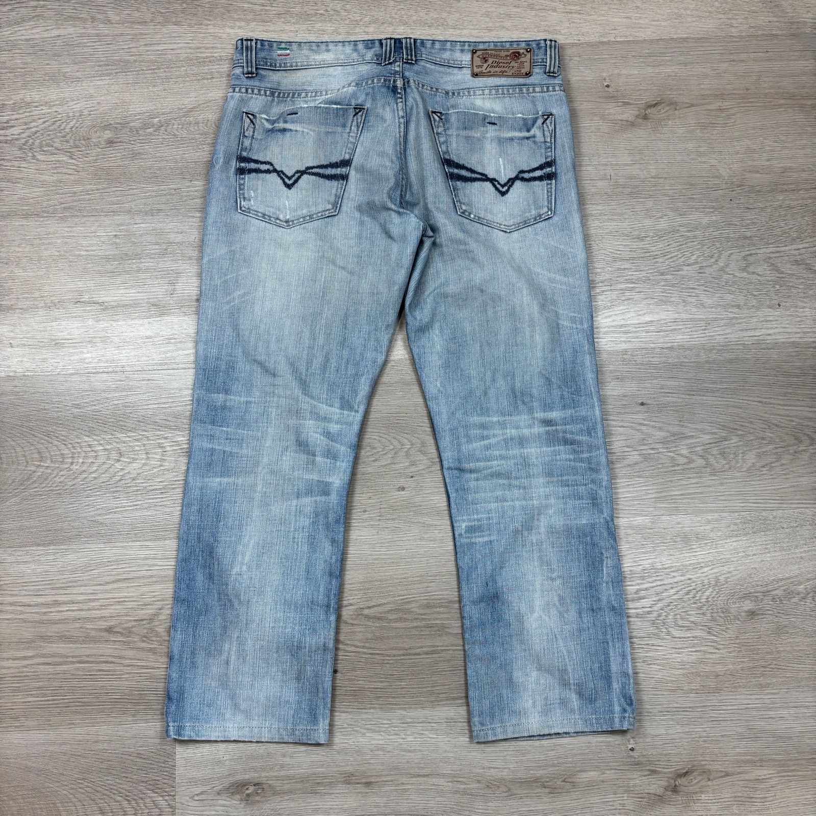 Diesel Diesel Safado Straight Leg Distressed Jeans Men's 36x27 Y2K Size US 36 / EU 52 - 2 Thumbnail