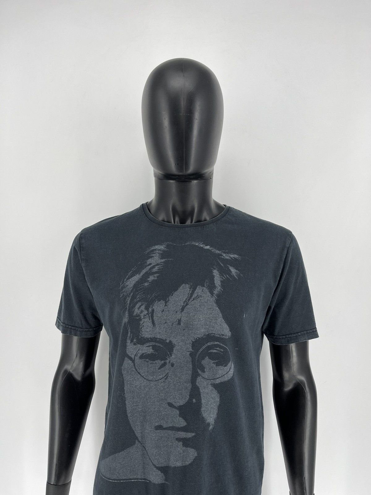 Band Tees × Vintage John Lennon All Over Print Vintage Tee 2010 Tuor Size US S / EU 44-46 / 1 - 1 Thumbnail
