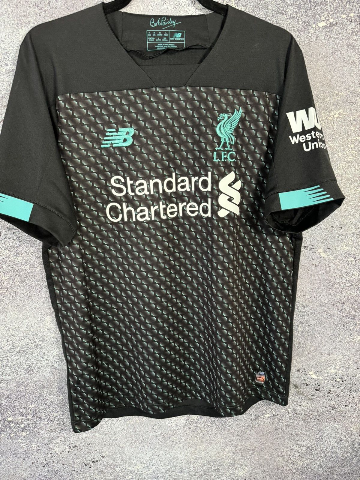 New Balance × Vintage Vintage Liverpool 2019/20 Third New Balance Jersey Blokcore Size US M / EU 48-50 / 2 - 4 Thumbnail