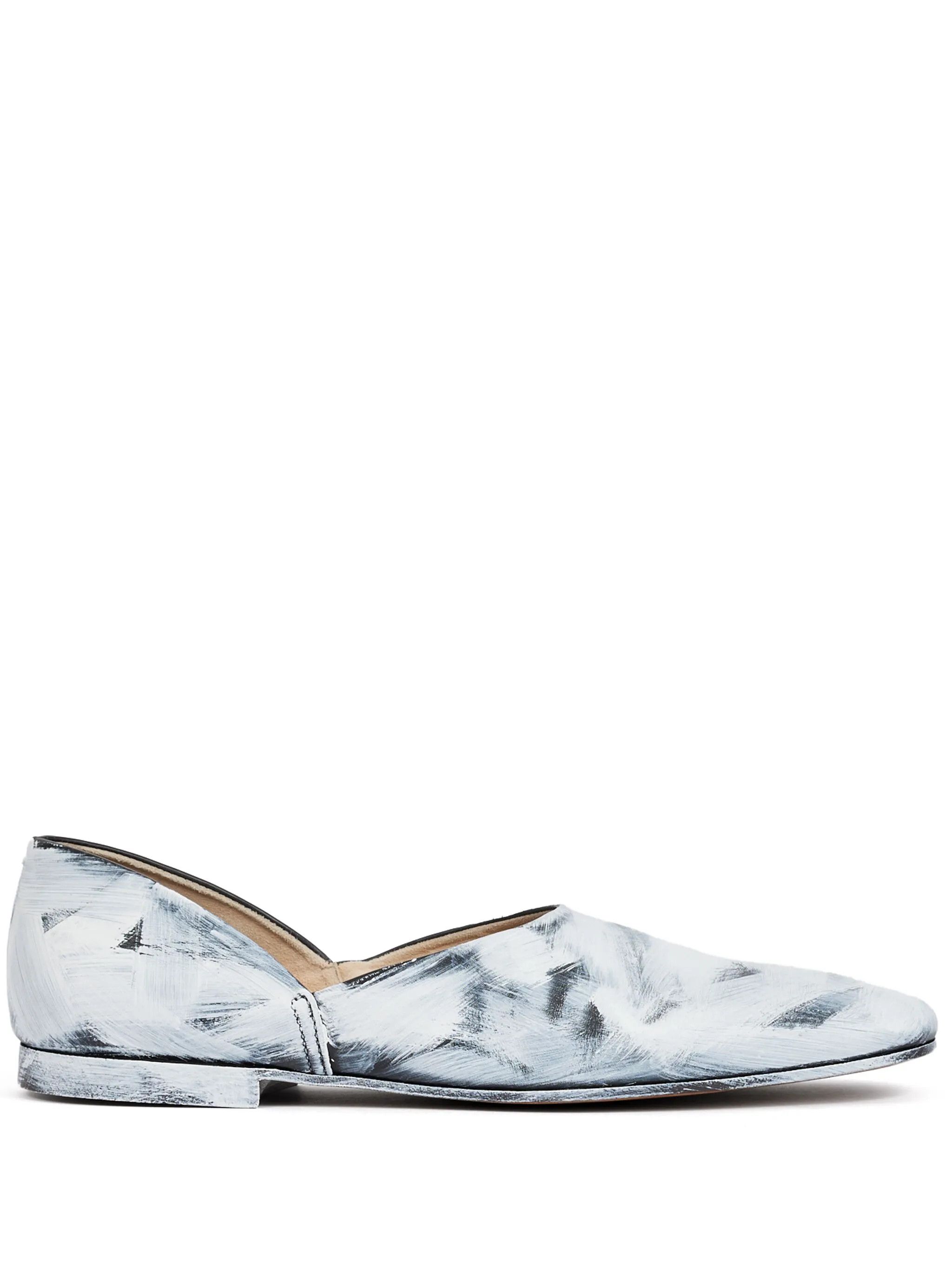 Maison Margiela o1w1db11225 Louvre Greca Loafers in White/Black Size US 11 / EU 44 - 1 Thumbnail