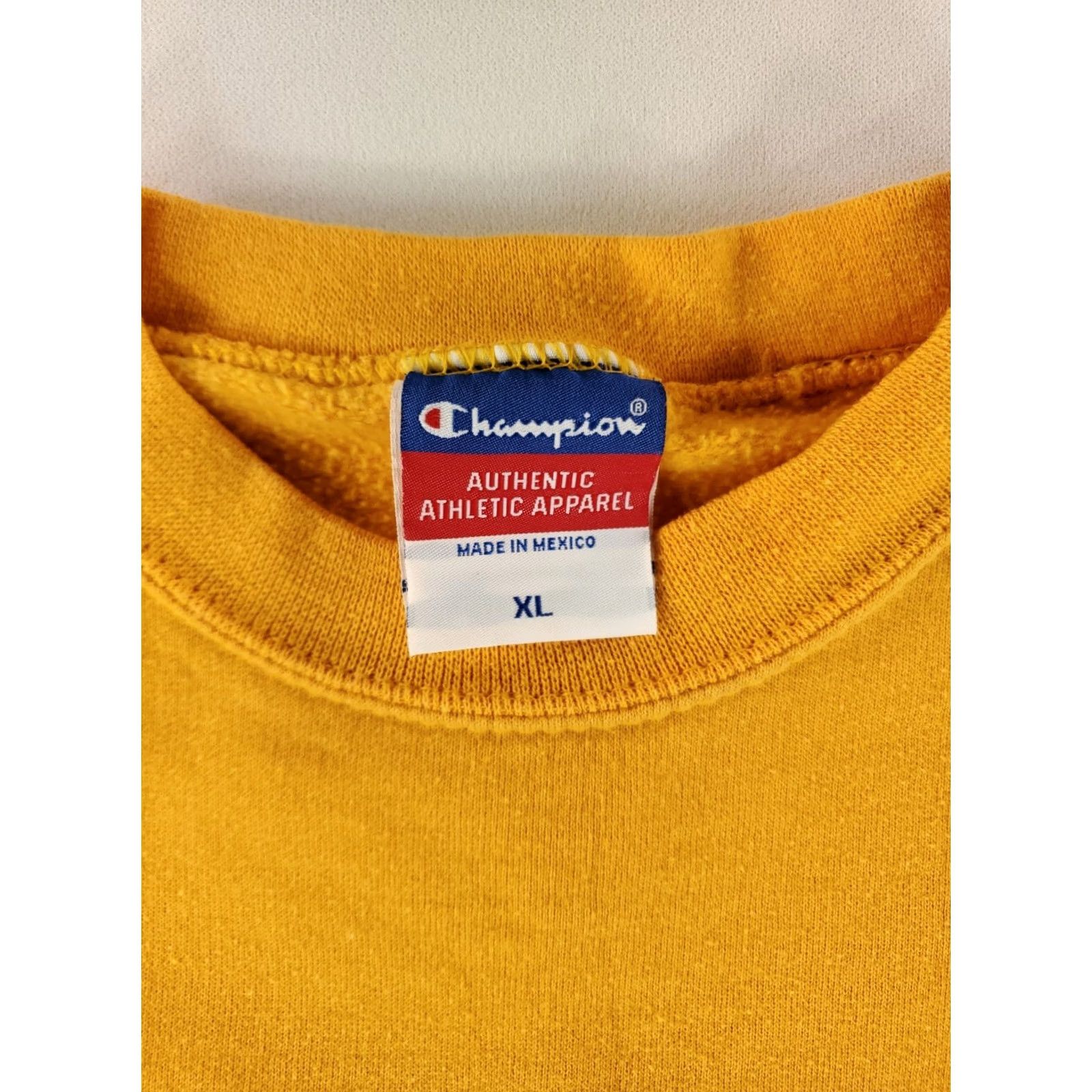 Champion VINTAGE Champion Sweatshirt Wichita State Shockers Yellow Mens XL 90s Pullover Sweatshirt Size US XL / EU 56 / 4 - 3 Thumbnail