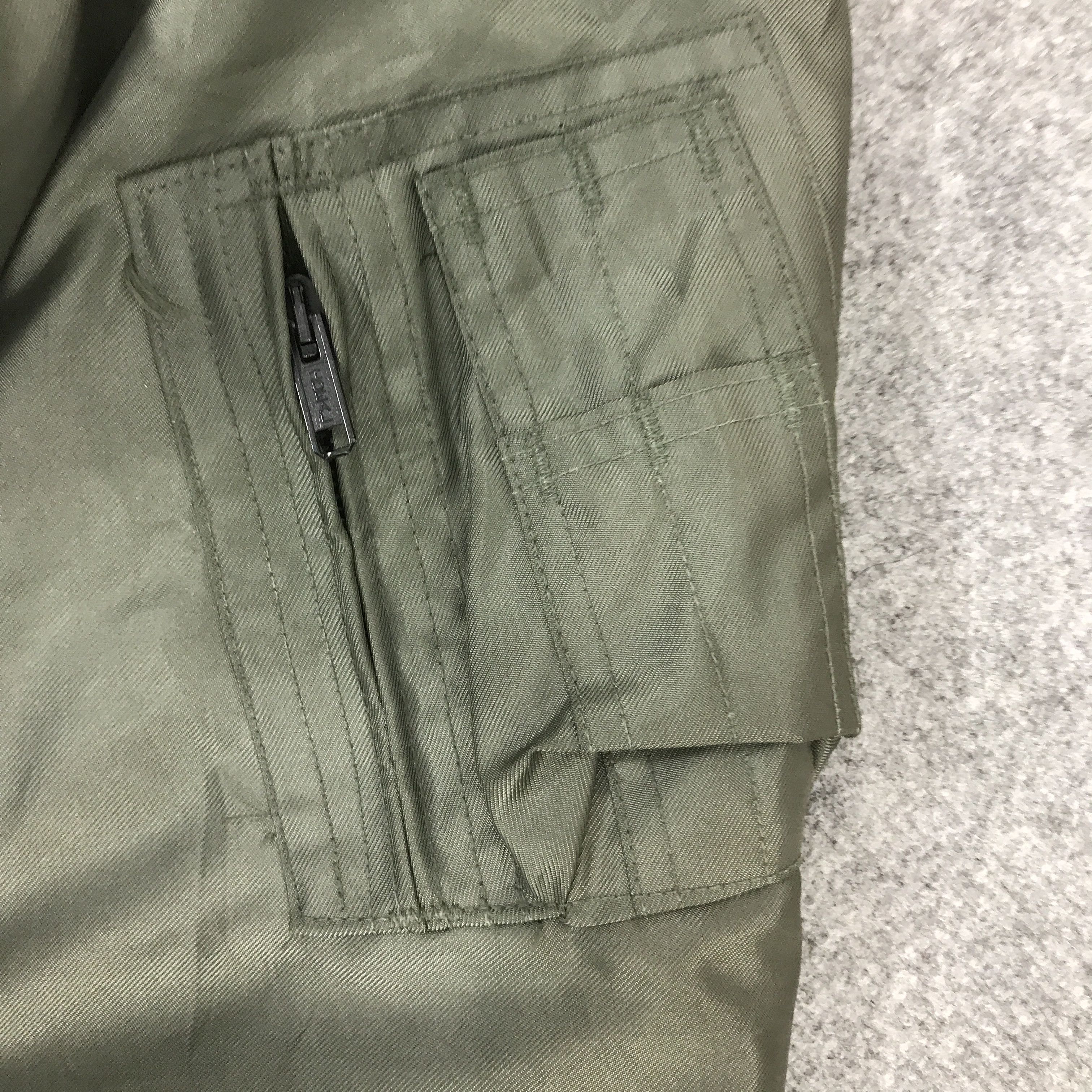 Alpha Industries VTG ALPHA INDUSTRIES BOMBER JACKET K71B26 Size US M / EU 48-50 / 2 - 12 Thumbnail