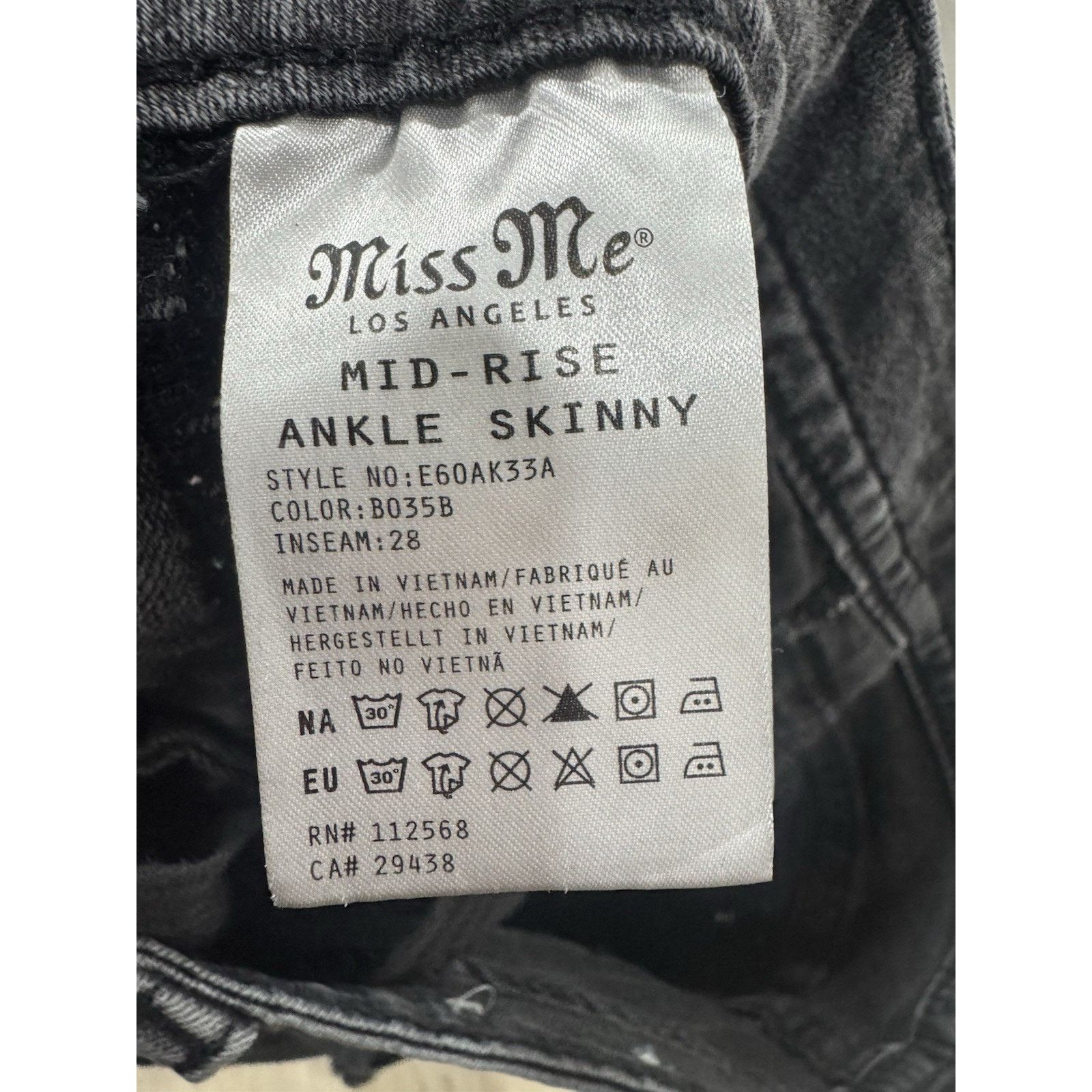 Miss Me Miss Me Denim Distressed Black Mid Rise Ankle Skinny Jeans Size 28" / US 6 / IT 42 - 4 Thumbnail