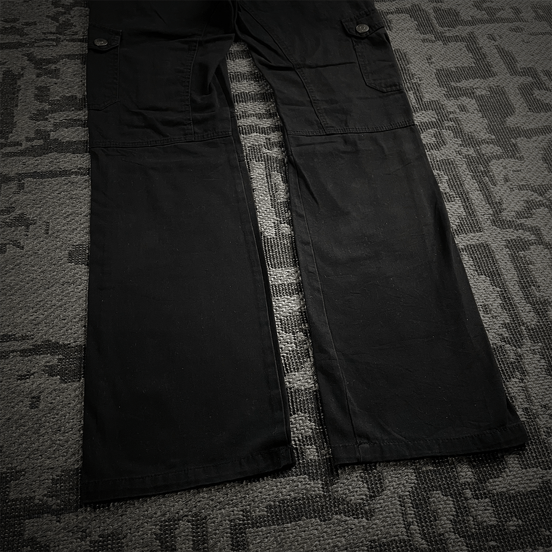 In The Attic In The Attic Distressed Cargo Studded Pants Size US 31 - 8 Thumbnail