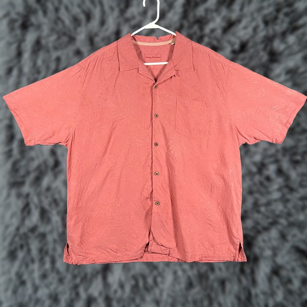 Tommy Bahama Tommy Bahama Shirt Mens XL Pink Silk Palm Leaf Camp Hawaiian Button Up Casual Size US XL / EU 56 / 4 - 1 Thumbnail