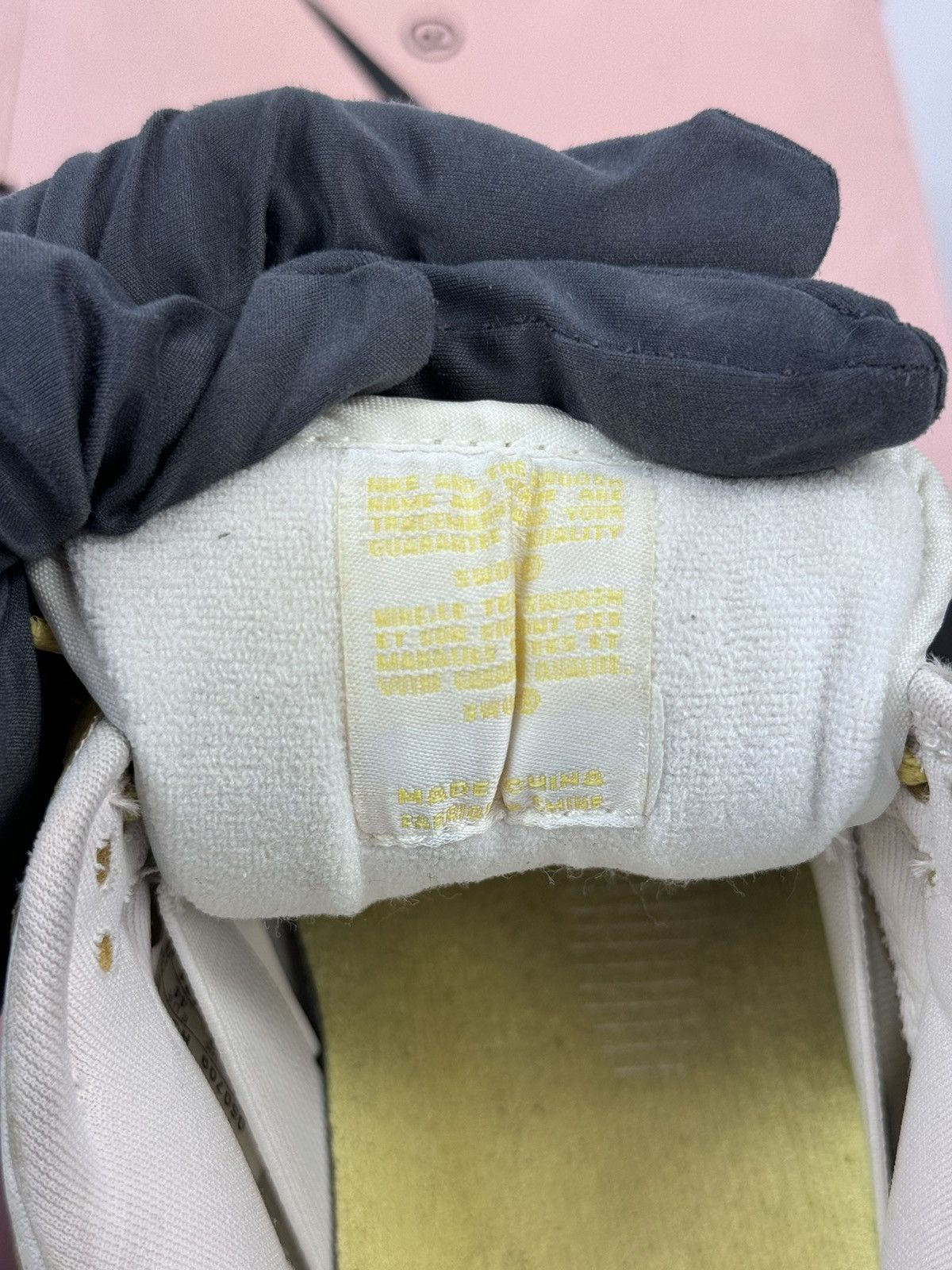 Nike NIKE DUNK DE LA SOUL 2005 LOW PRO SB SNEAKERS Size US 10 / EU 43 - 7 Thumbnail