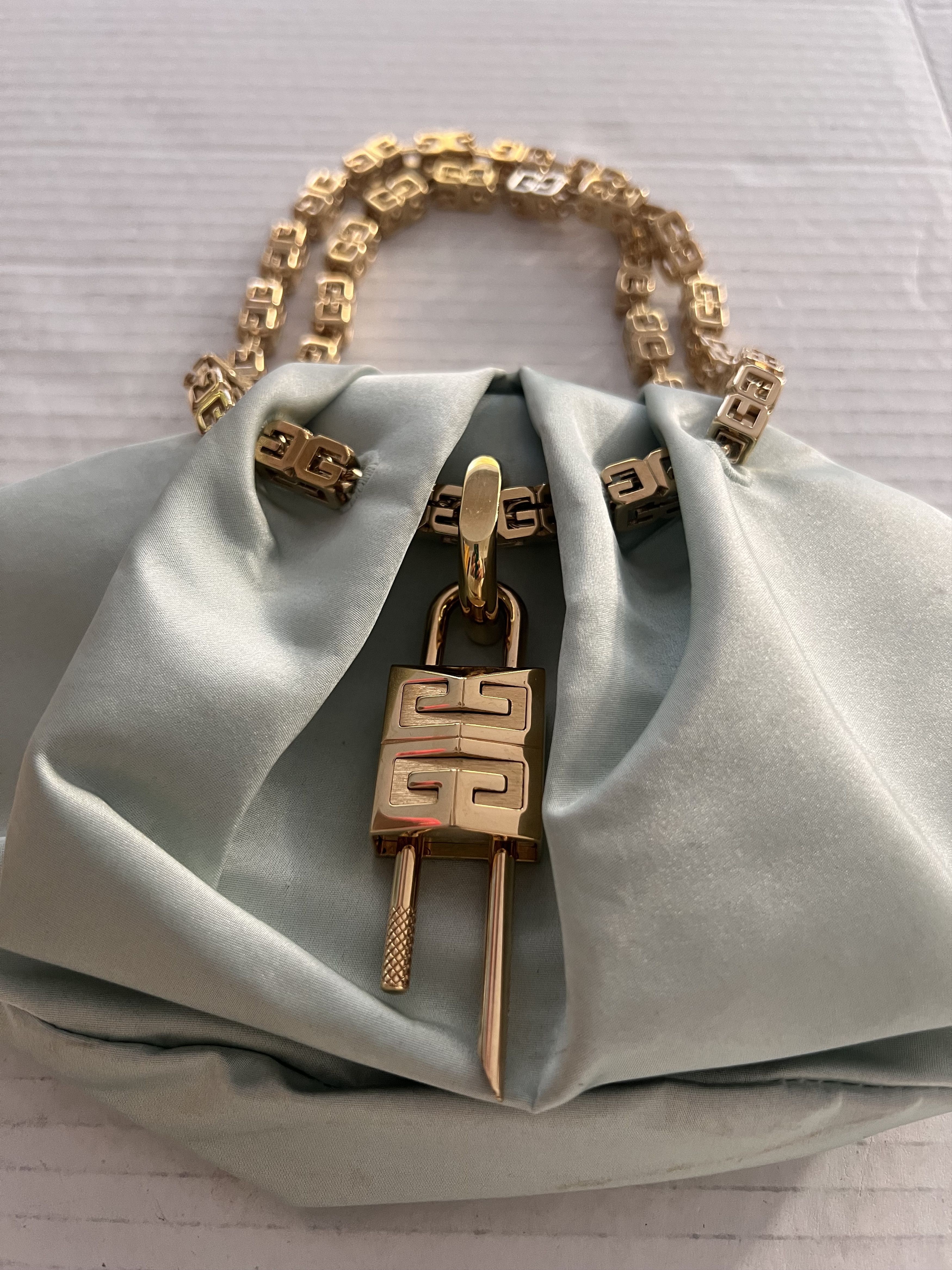 Givenchy Givenchy Kenny satin mint green mini bag Size ONE SIZE - 2 Thumbnail