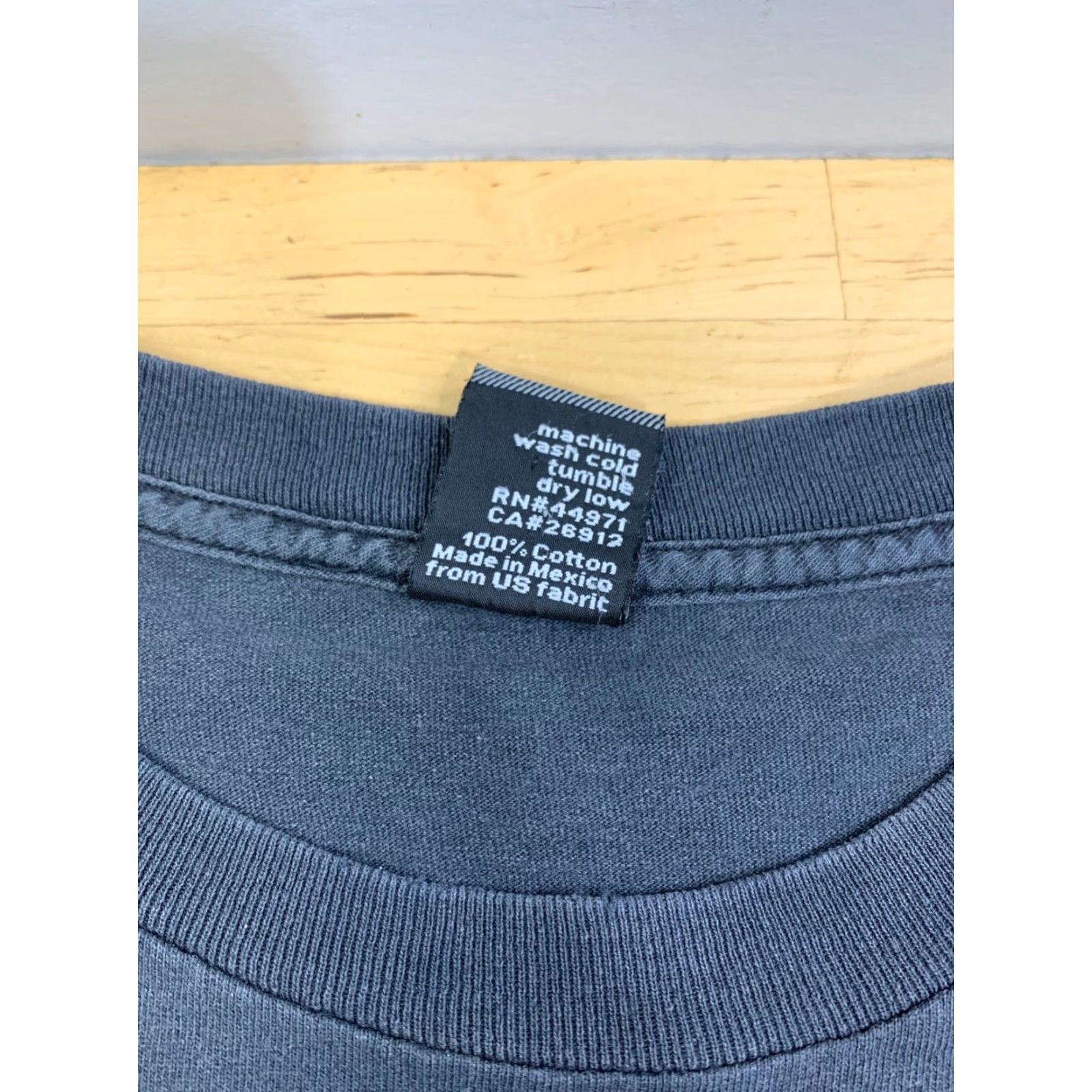 Logo 7 VINTAGE Famous Stars & Straps Shirt XL Black Graphic Print Short Sleeve Crew Neck Men Goth Grunge Skate Y2K 11451 Size US XL / EU 56 / 4 - 3 Thumbnail