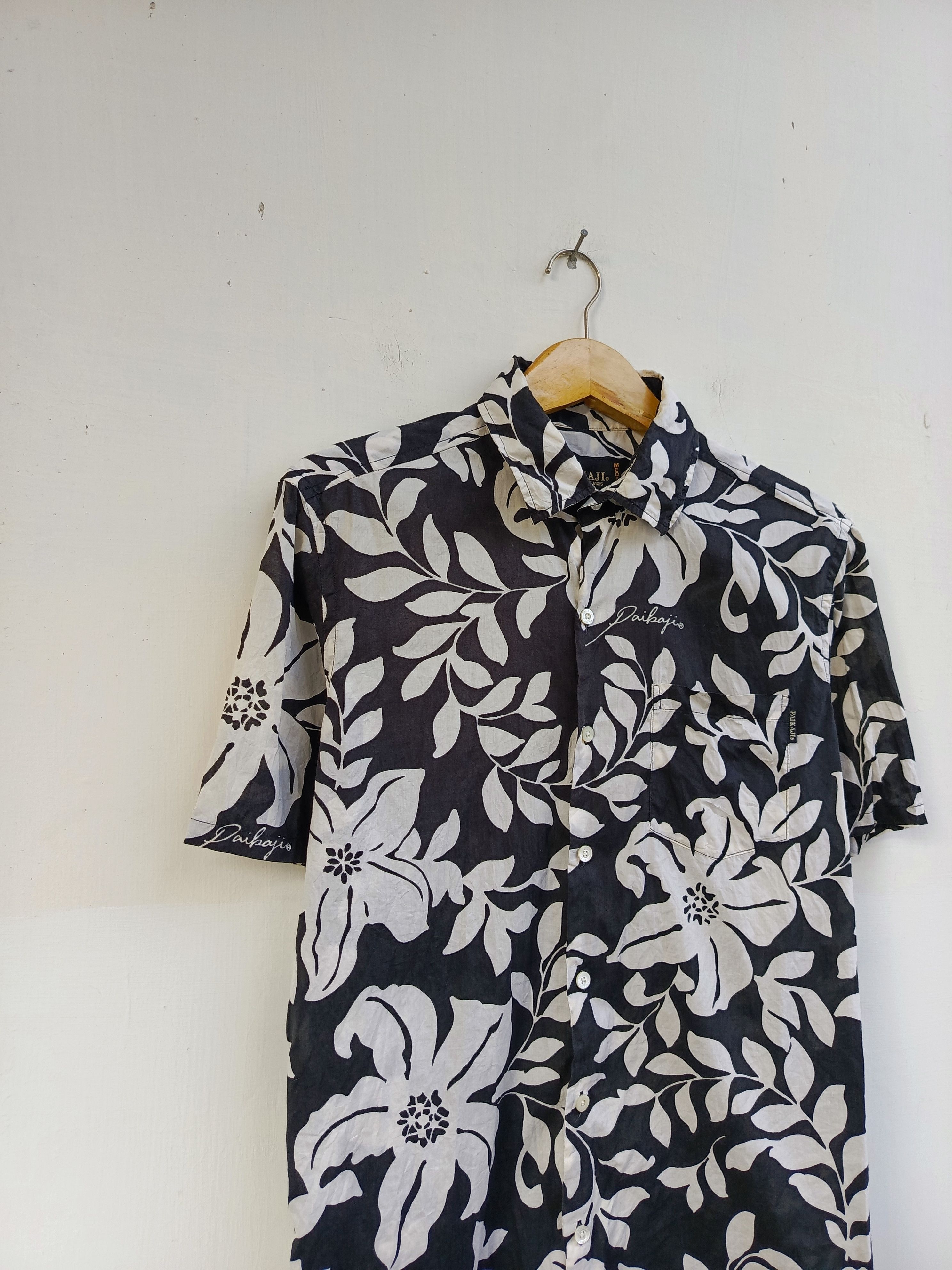 Japanese Brand Paikaji Japan Floral Button Up – Hawaiian Summer Shirt Size US M / EU 48-50 / 2 - 4 Thumbnail