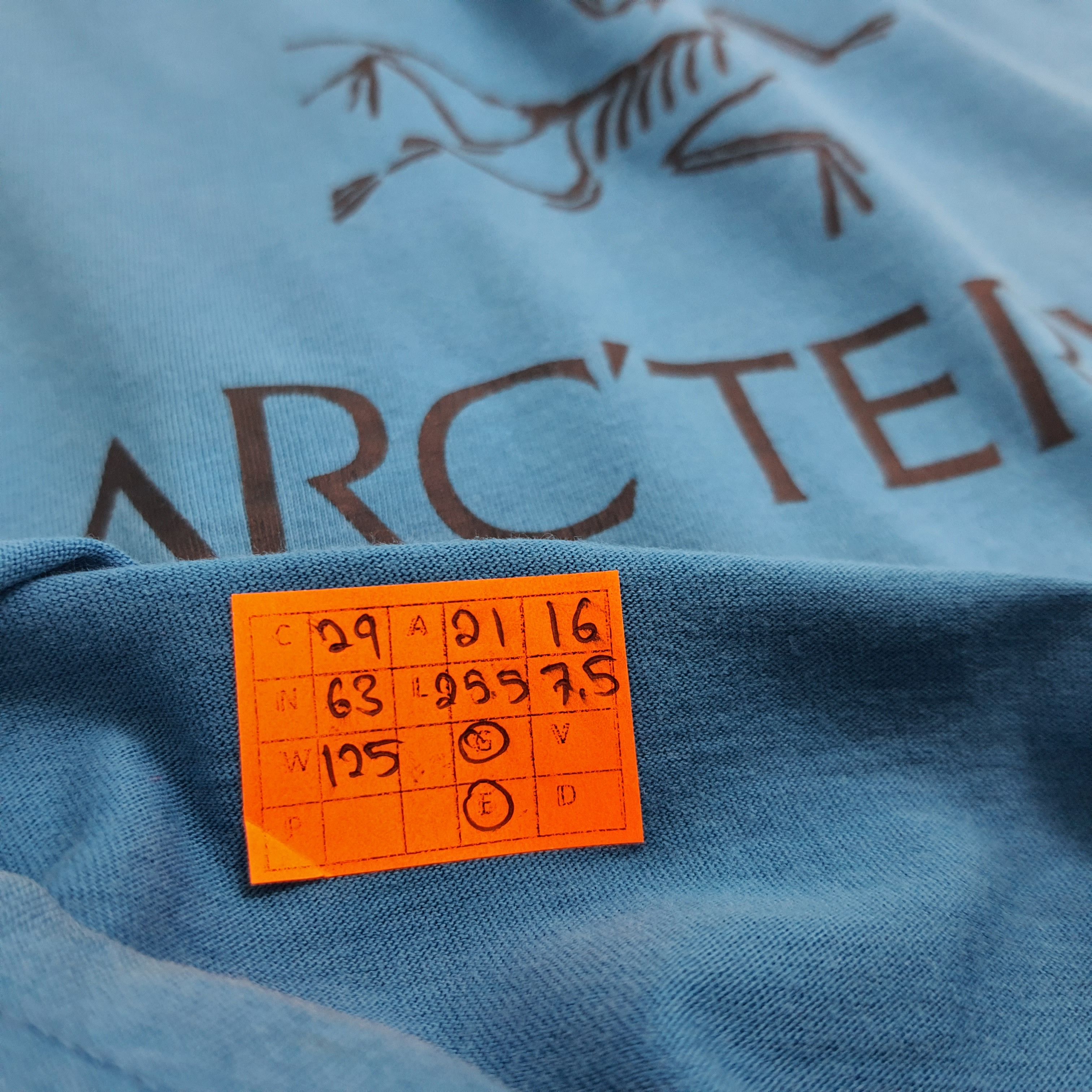 Arc'teryx Arc'Teryx Logo T-shirt Size US L / EU 52-54 / 3 - 9 Thumbnail