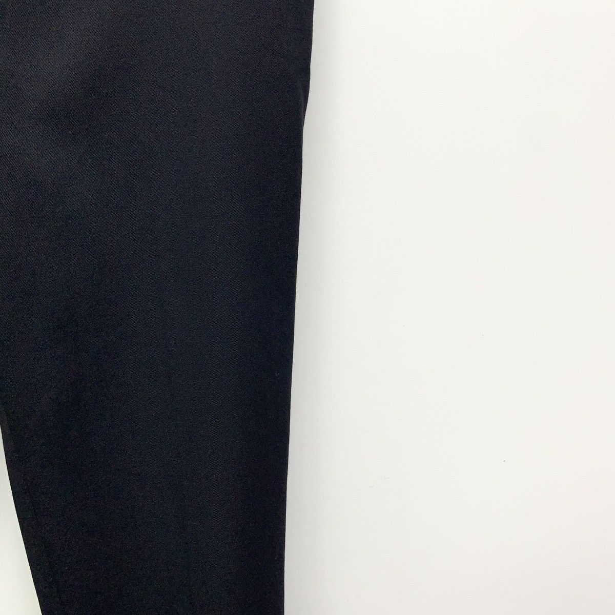 Prada Prada 22 Model Black Triangle Logo Wool Casual Pants K26WX Size US 34 / EU 50 - 4 Thumbnail