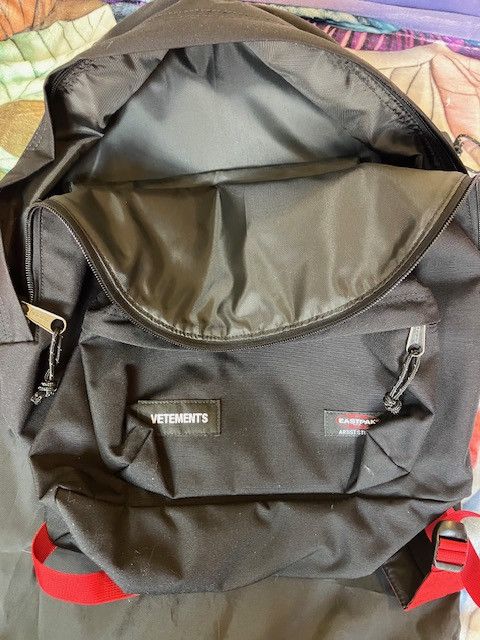 Eastpak × Vetements Demna Gvasalia prototype XL backpack for Eastpak Size ONE SIZE - 13 Thumbnail