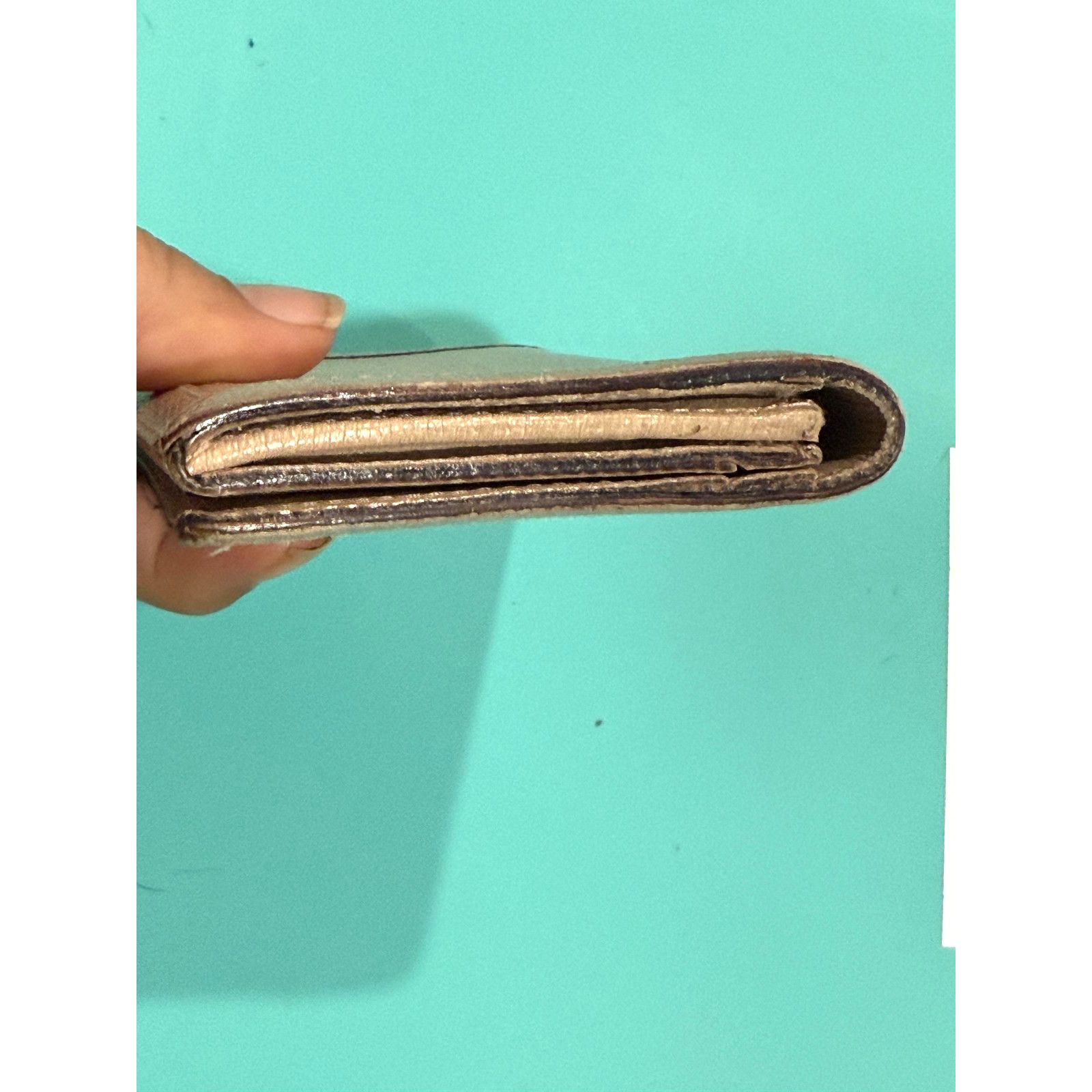 Givenchy Vintage Givenchy Beige Leather Bifold Wallet Logo G France Size ONE SIZE - 3 Thumbnail