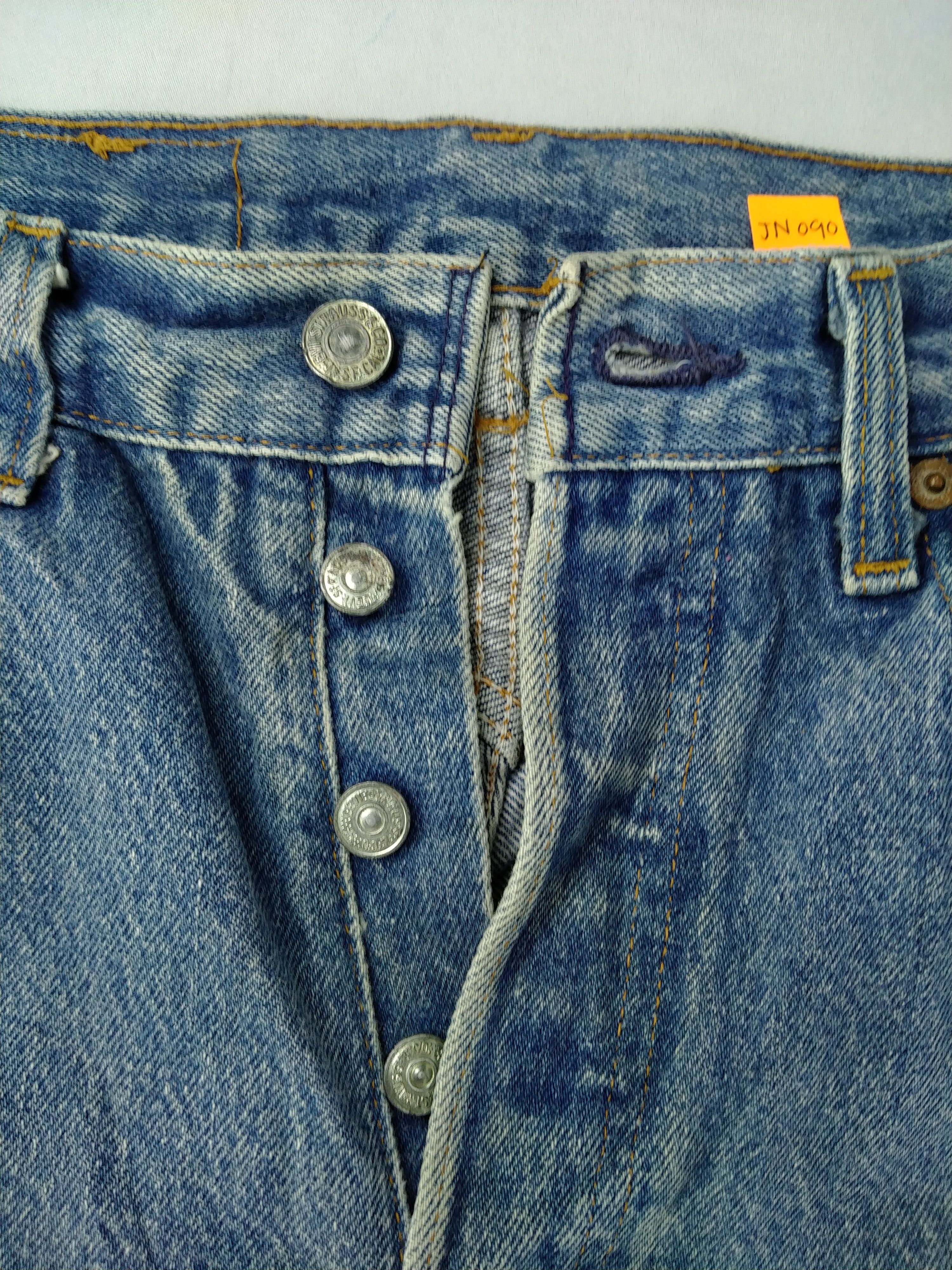 Levi's 80s Blue Vintage Levi's 501 Distressed Denim 31 x 30 -JN090 Size US 31 - 7 Thumbnail