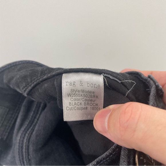 Rag & Bone Rag & Bone Women's Vintage Skinny Jean Black 30x28 Size 30" / US 8 / IT 44 - 9 Thumbnail