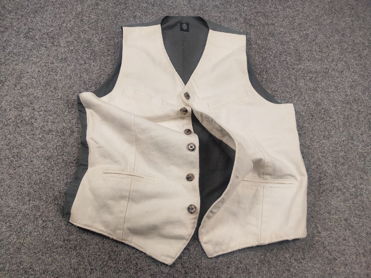 Eleventy Eleventy Milano Design classic beige vest combined fabric Size US M / EU 48-50 / 2 - 2 Thumbnail