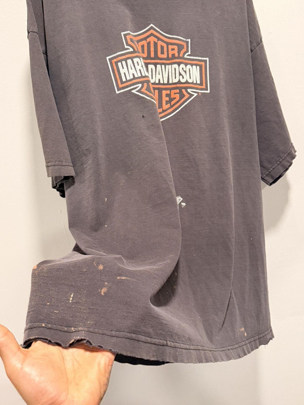 Harley Davidson Smoked and thrashed Harley Davidson shield Tshirt Size US XXL / EU 58 / 5 - 3 Thumbnail