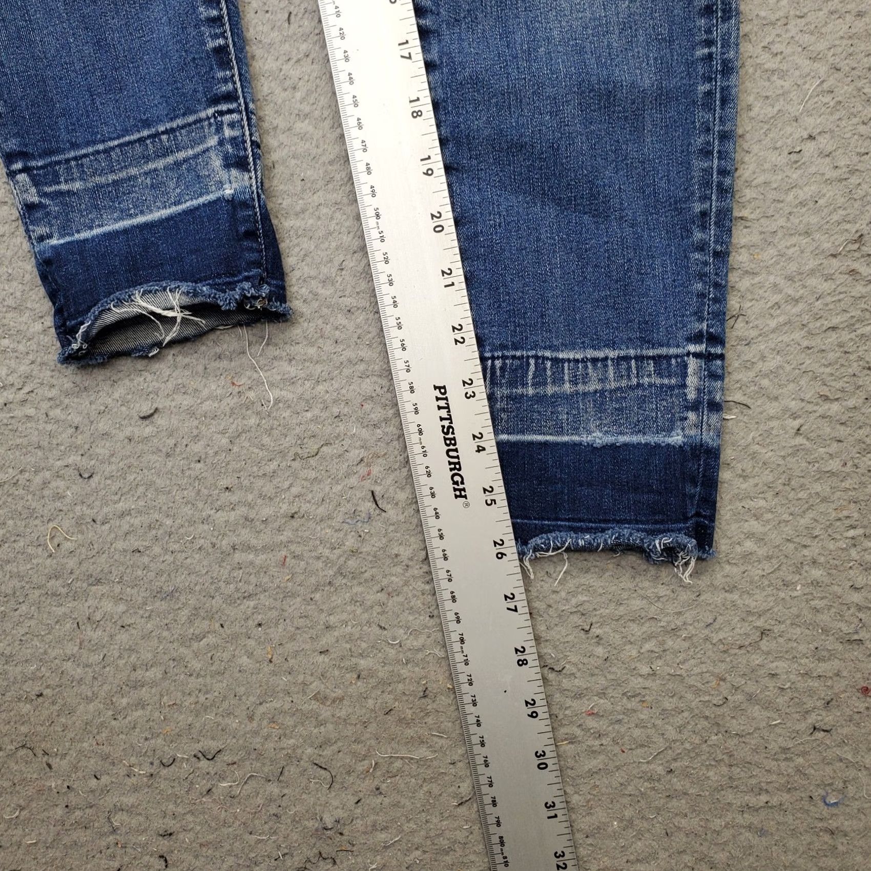 Lucky Brand Lucky Brand Skinny Jeans Womens 26 Denim ORTA Premium Stretch Faded Whiskered Womens Size 26 Blue Jeans 5-Pocket Regular Fit Mens Women Boys Girls Size 26" / US 2 / IT 38 - 4 Thumbnail