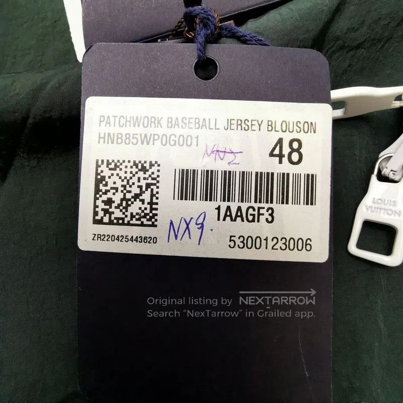 Louis Vuitton Louis Vuitton Color-blocked Logo Jacket. Size US L / EU 52-54 / 3 - 9 Thumbnail