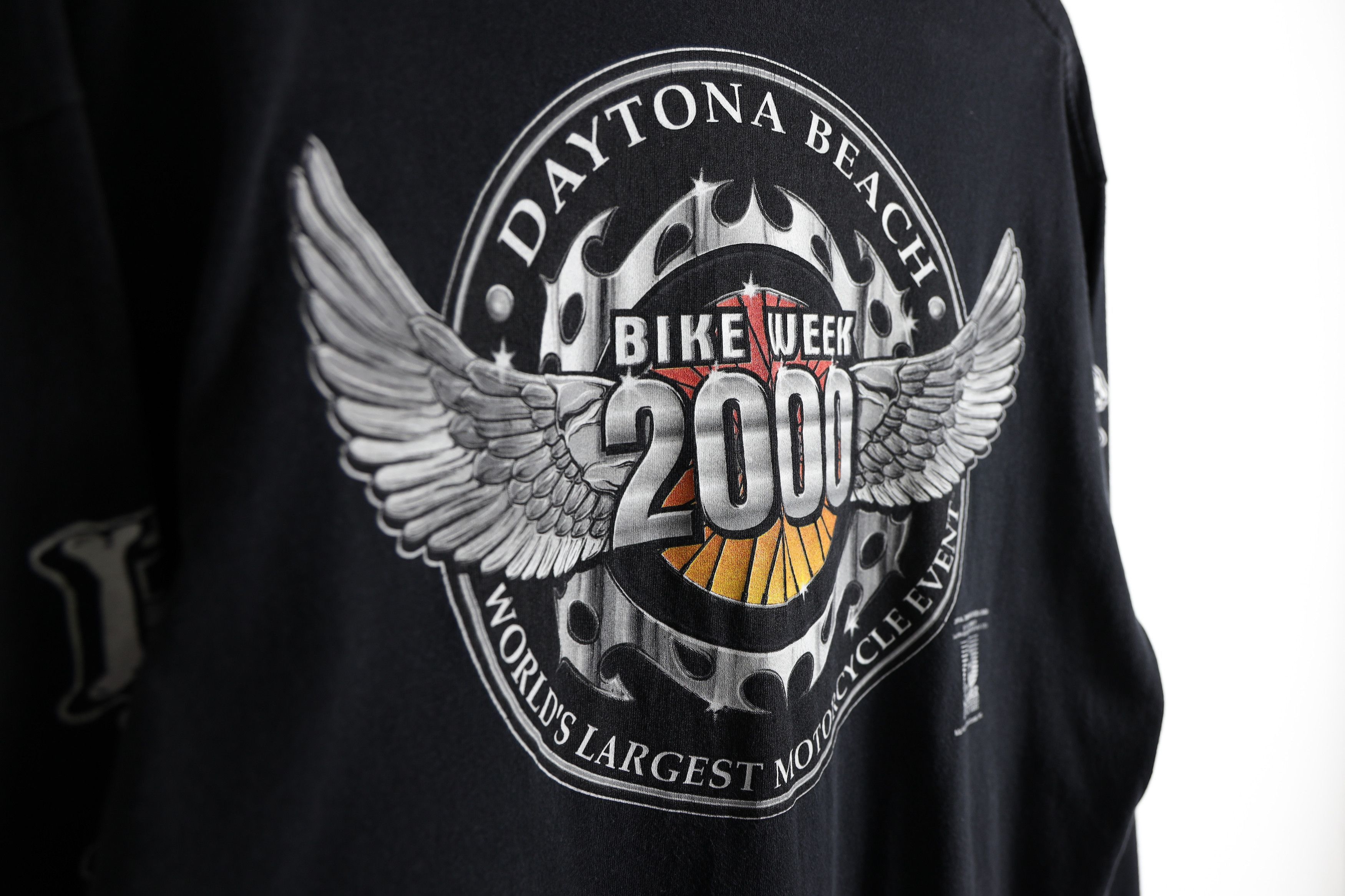 Daytona Vintage River Deck Daytona Beach Bike Week 2000 Graphic Tee Size US XL / EU 56 / 4 - 6 Thumbnail