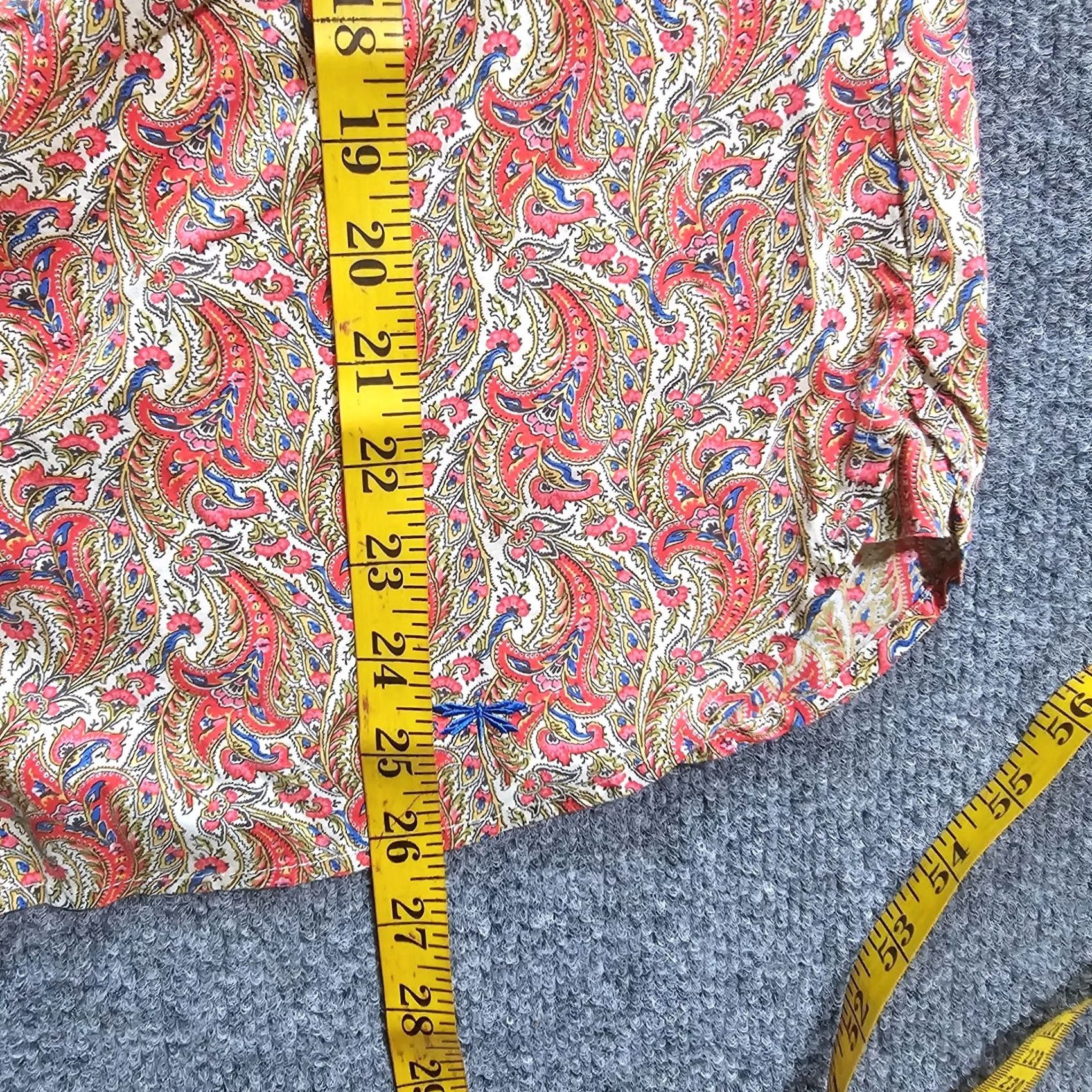 Talbots Talbots Top Shirt Women 8 Red Paisley Button Long Sleeve Classic Career Shirt Size M / US 6-8 / IT 42-44 - 6 Thumbnail