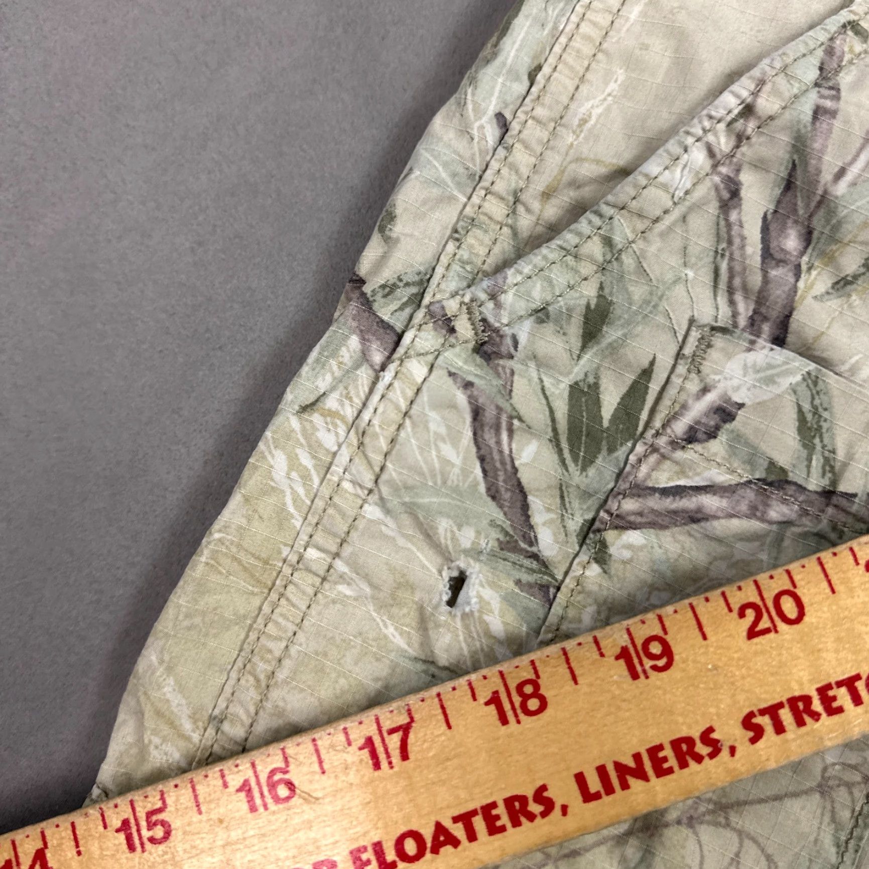 Levi's Levis Pants Mens 32x28 Beige Cargo Parachute Foliage Camo Ripstop Lightweight Size US 32 / EU 48 - 4 Thumbnail