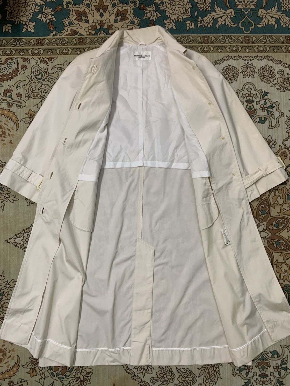 Pierre Balmain VINTAGE PIERRE BALMAIN LONG JACKET Size US M / EU 48-50 / 2 - 15 Thumbnail