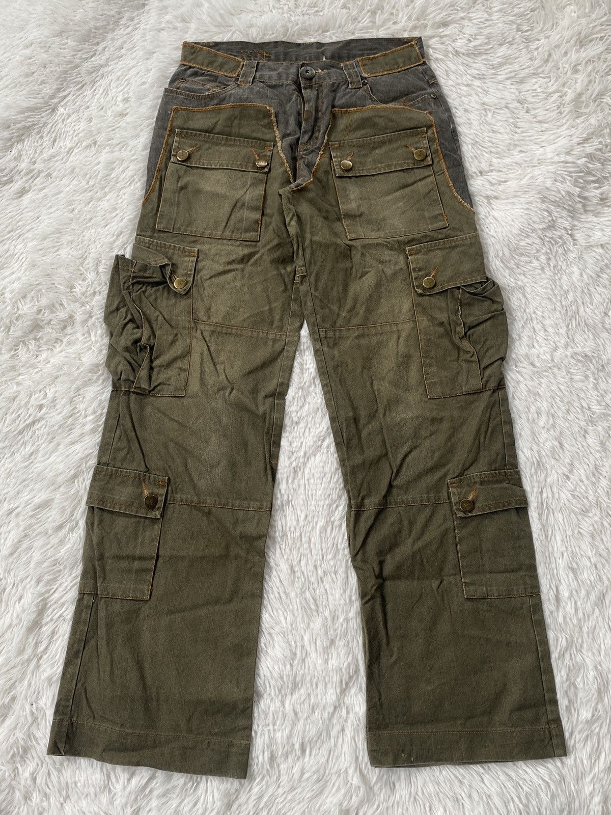 Japanese Brand 🔥Rare🔥Unexpeted Bushpant Cargo pant Multipocket Size US 28 / EU 44 - 1 Thumbnail